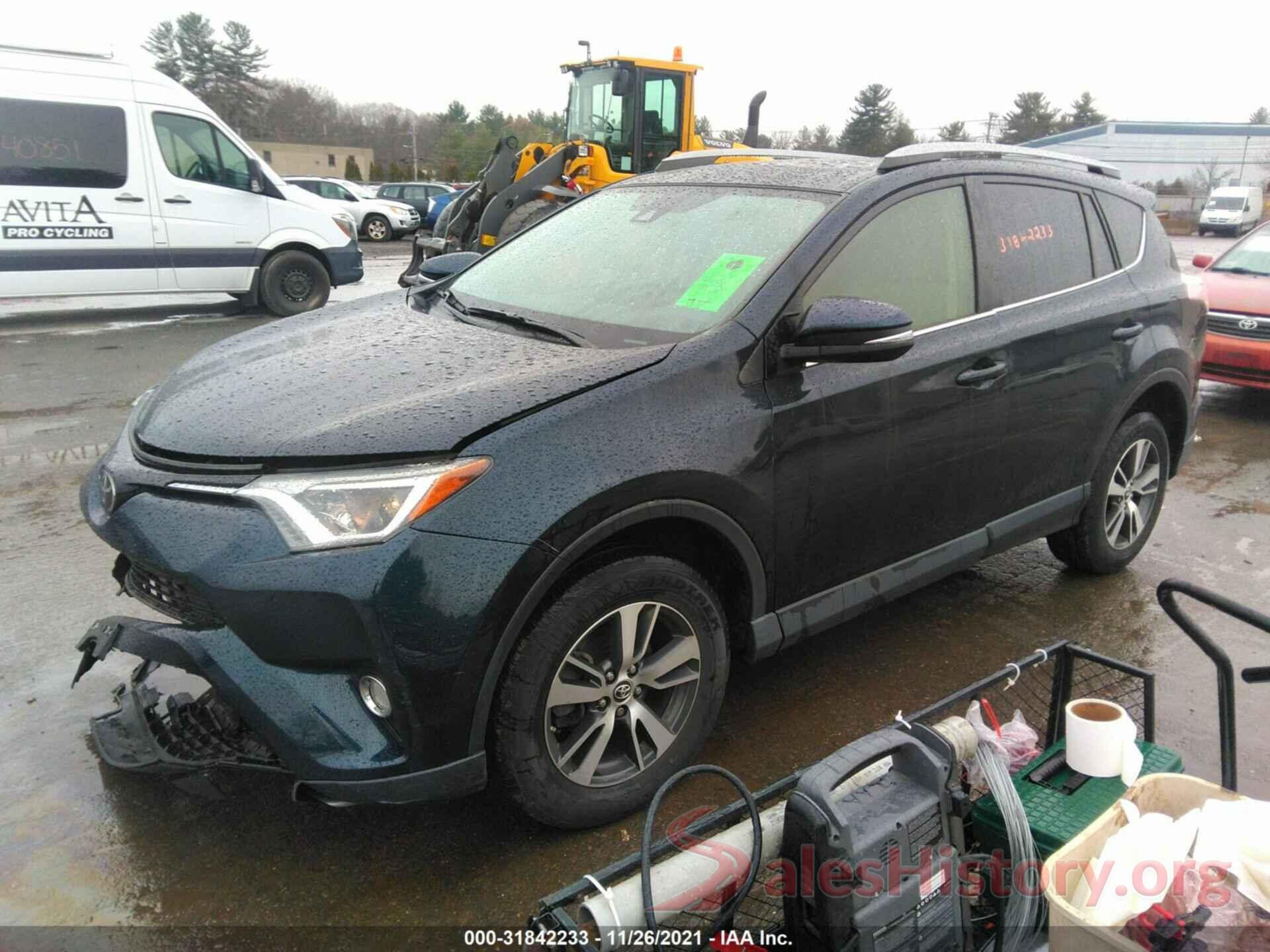 JTMRFREV2JJ237907 2018 TOYOTA RAV4