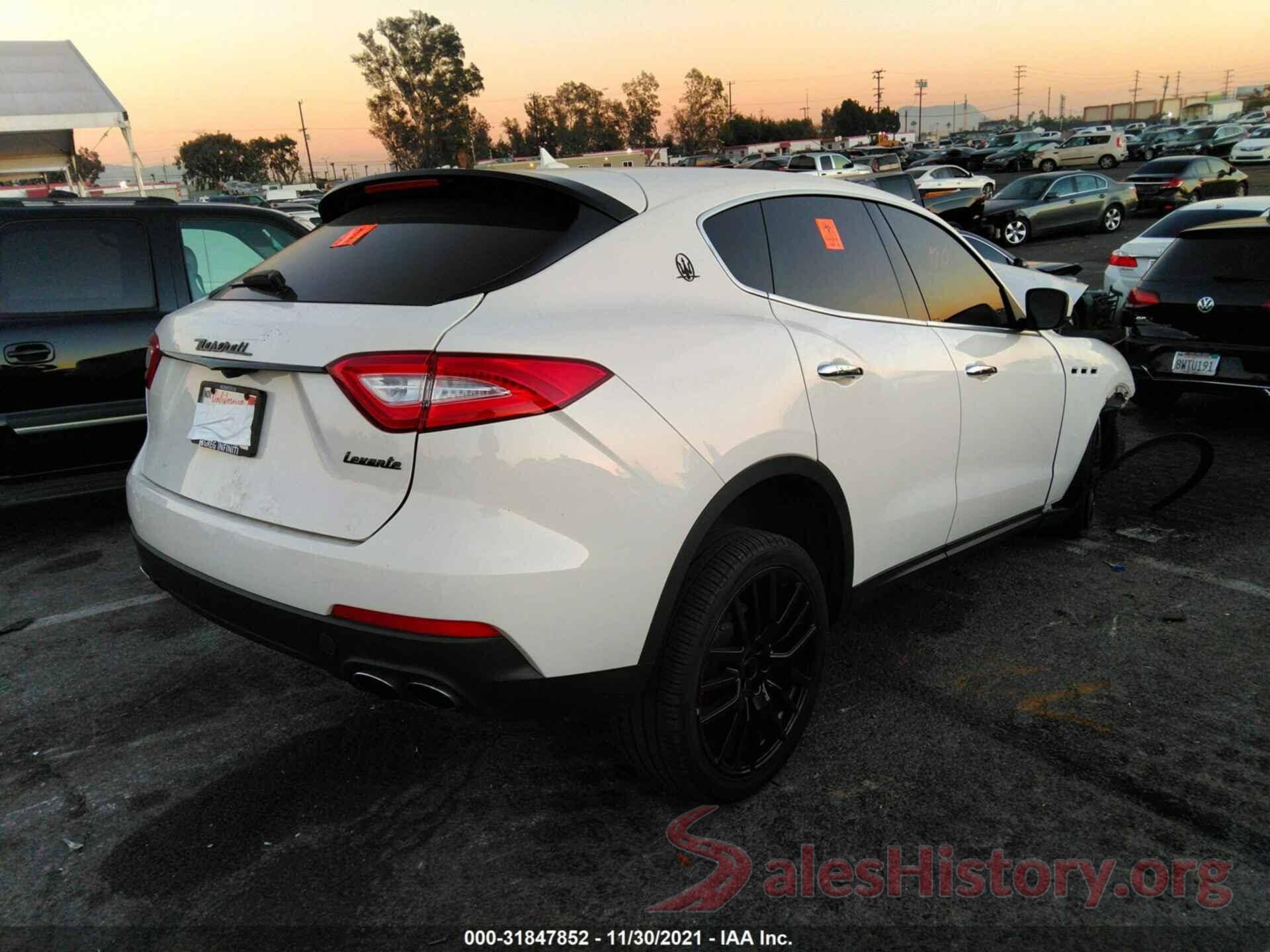 ZN661XUA1HX215732 2017 MASERATI LEVANTE