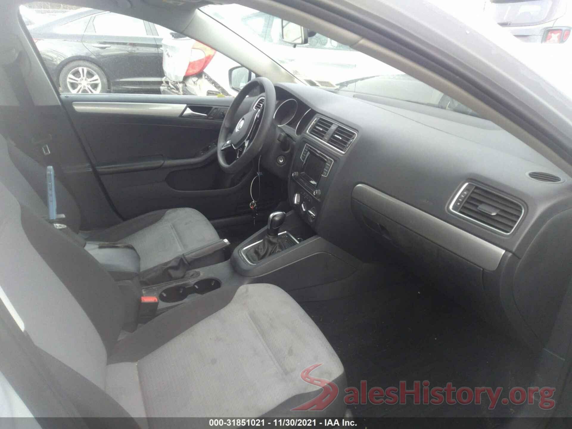 3VW2B7AJ3HM269005 2017 VOLKSWAGEN JETTA