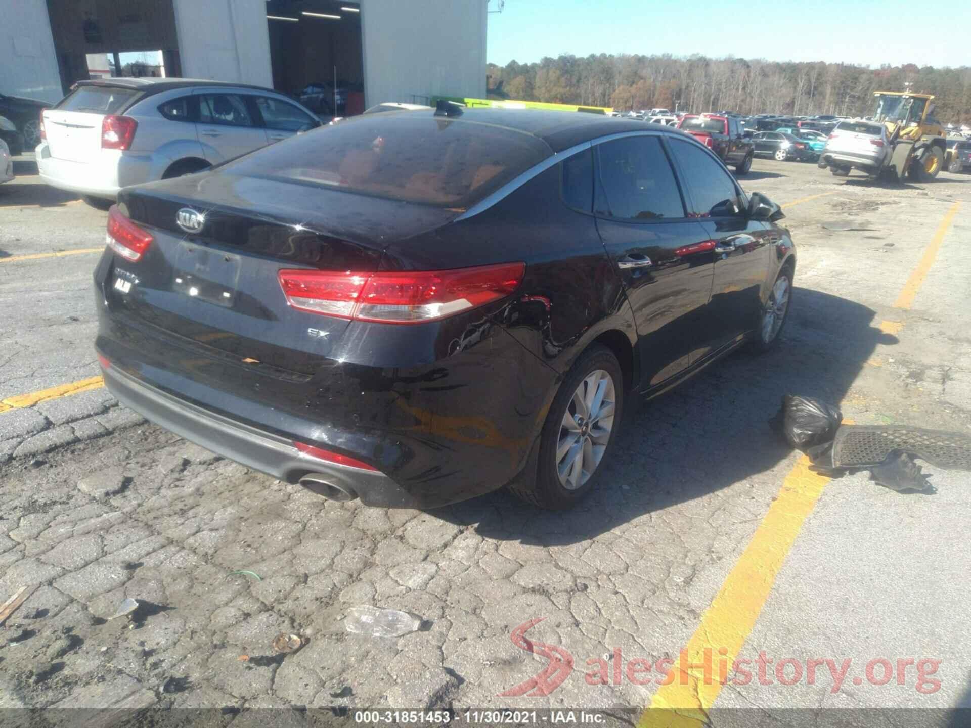 5XXGU4L32JG261002 2018 KIA OPTIMA