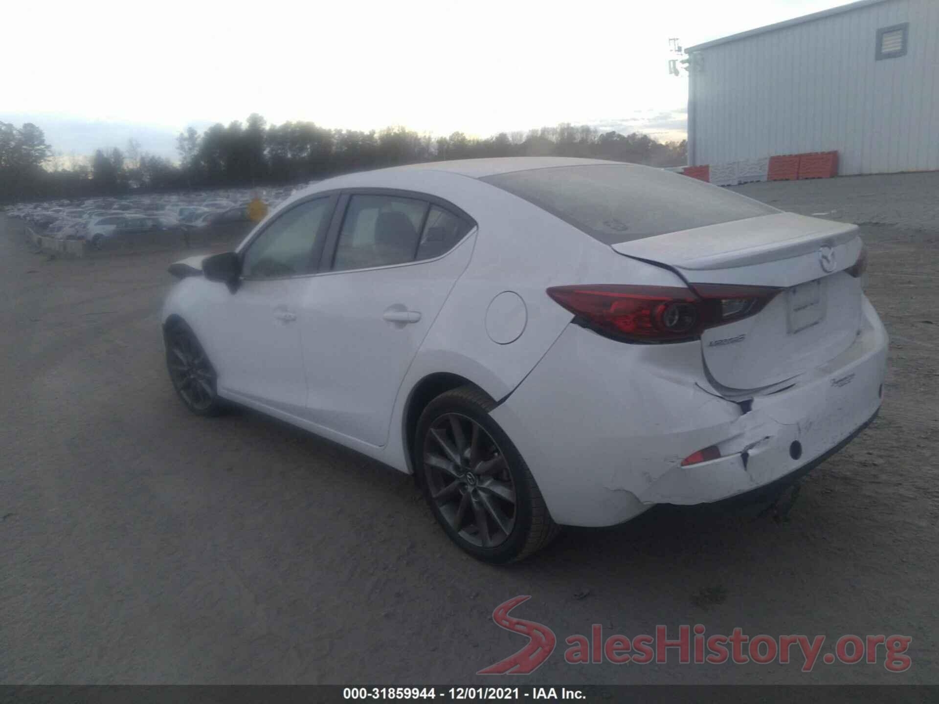 3MZBN1V30JM212542 2018 MAZDA MAZDA3 4-DOOR