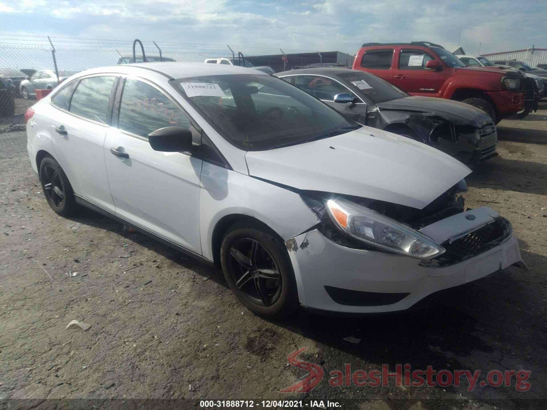 1FADP3E22JL264917 2018 FORD FOCUS