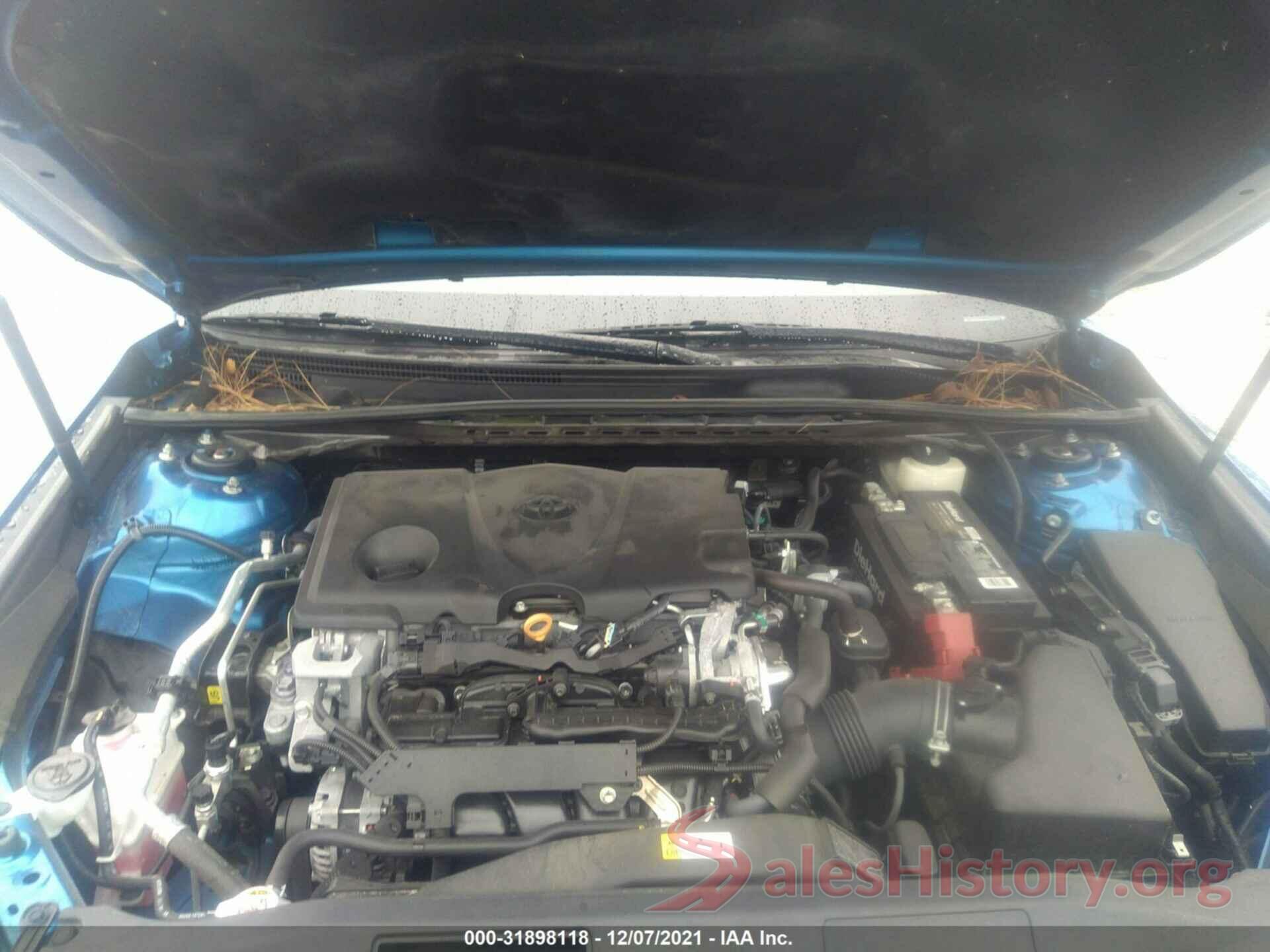 4T1B11HK9JU119513 2018 TOYOTA CAMRY