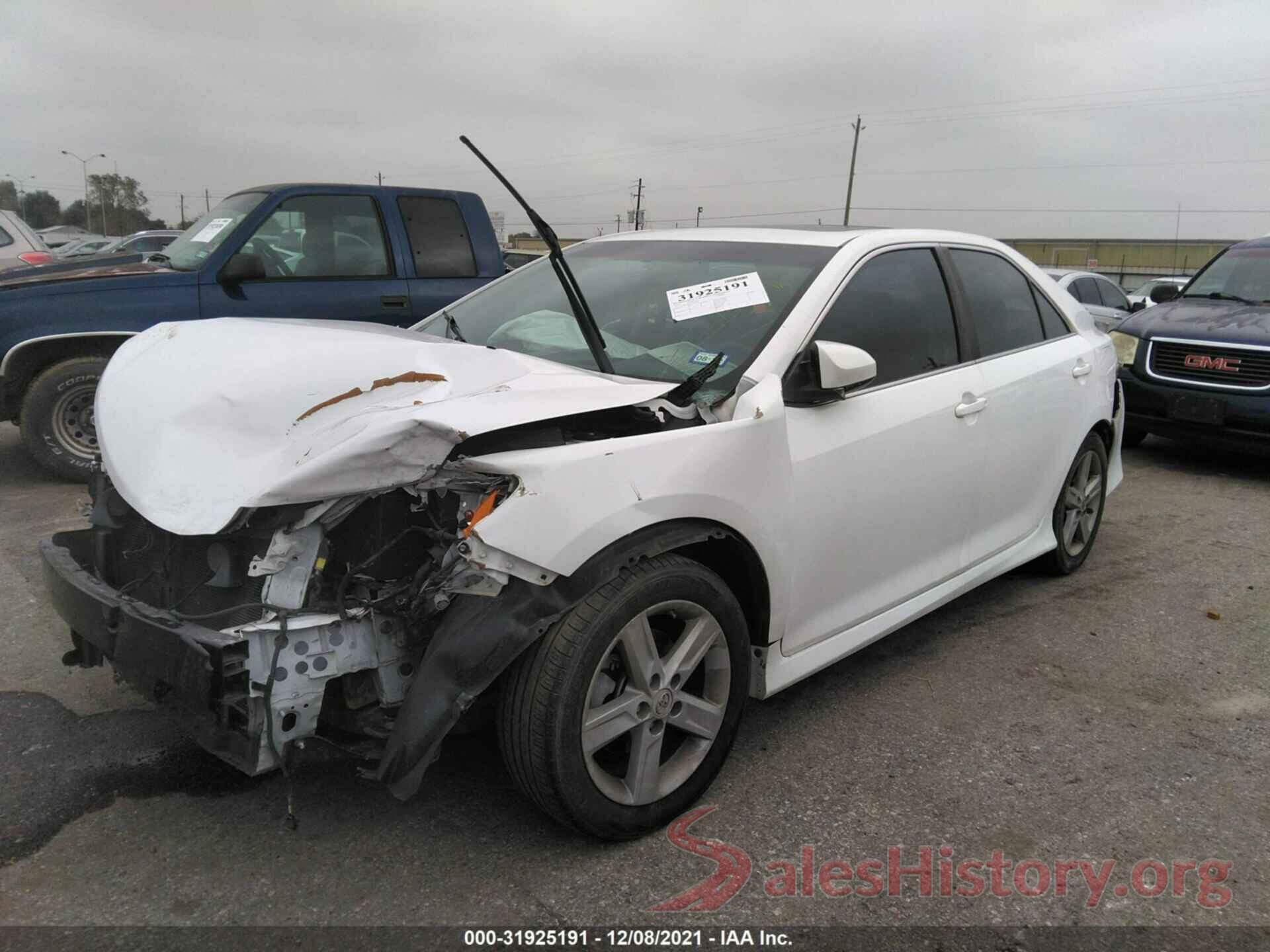 4T1BF1FK3CU562392 2012 TOYOTA CAMRY