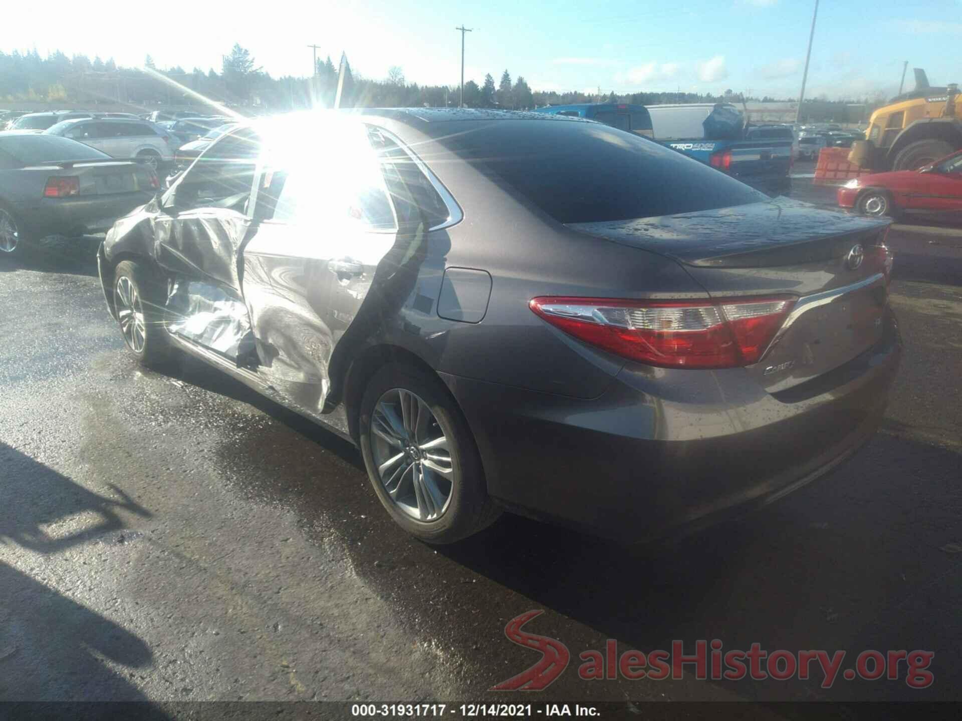 4T1BF1FK1GU232465 2016 TOYOTA CAMRY