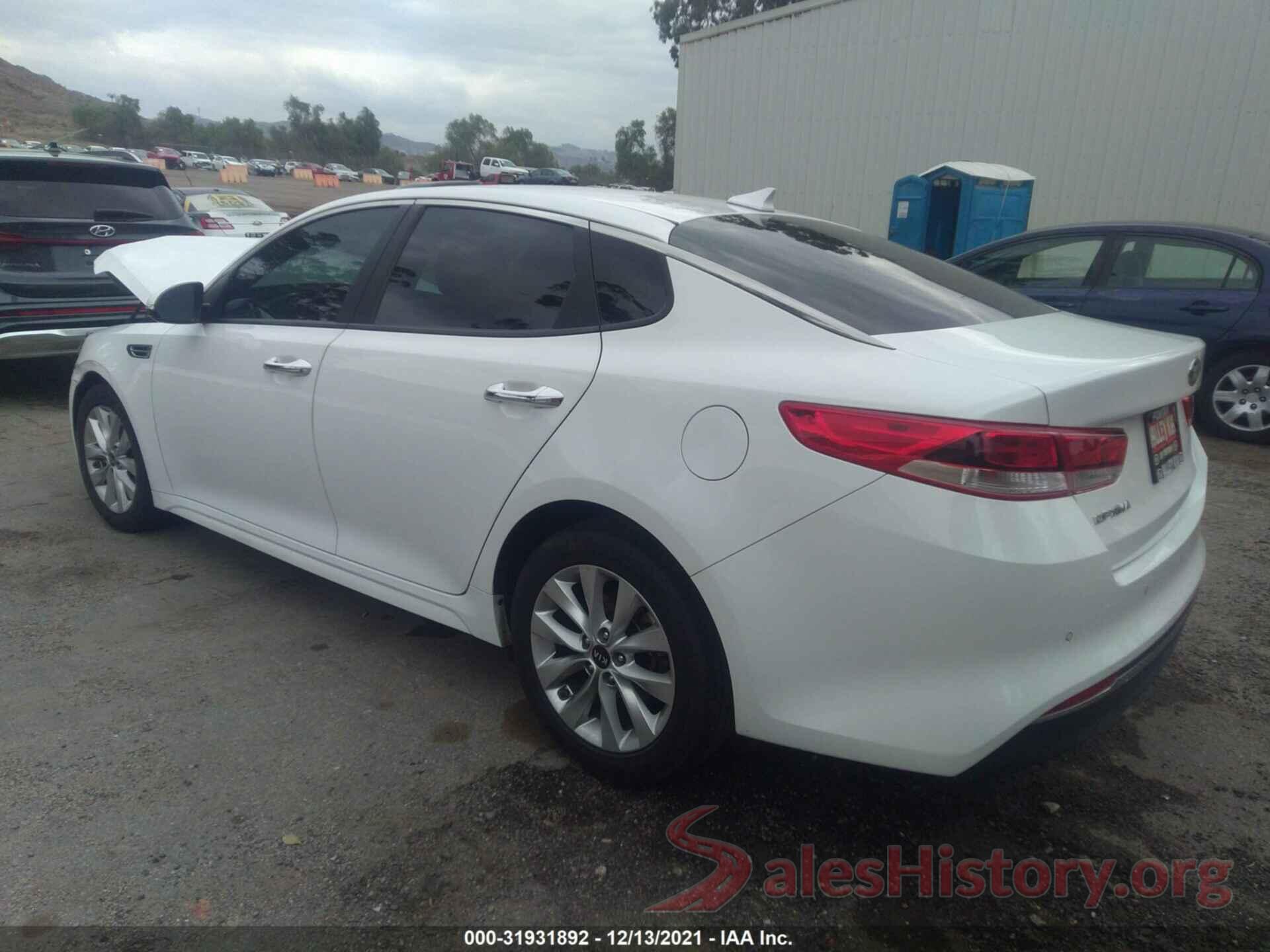 5XXGT4L33JG264090 2018 KIA OPTIMA