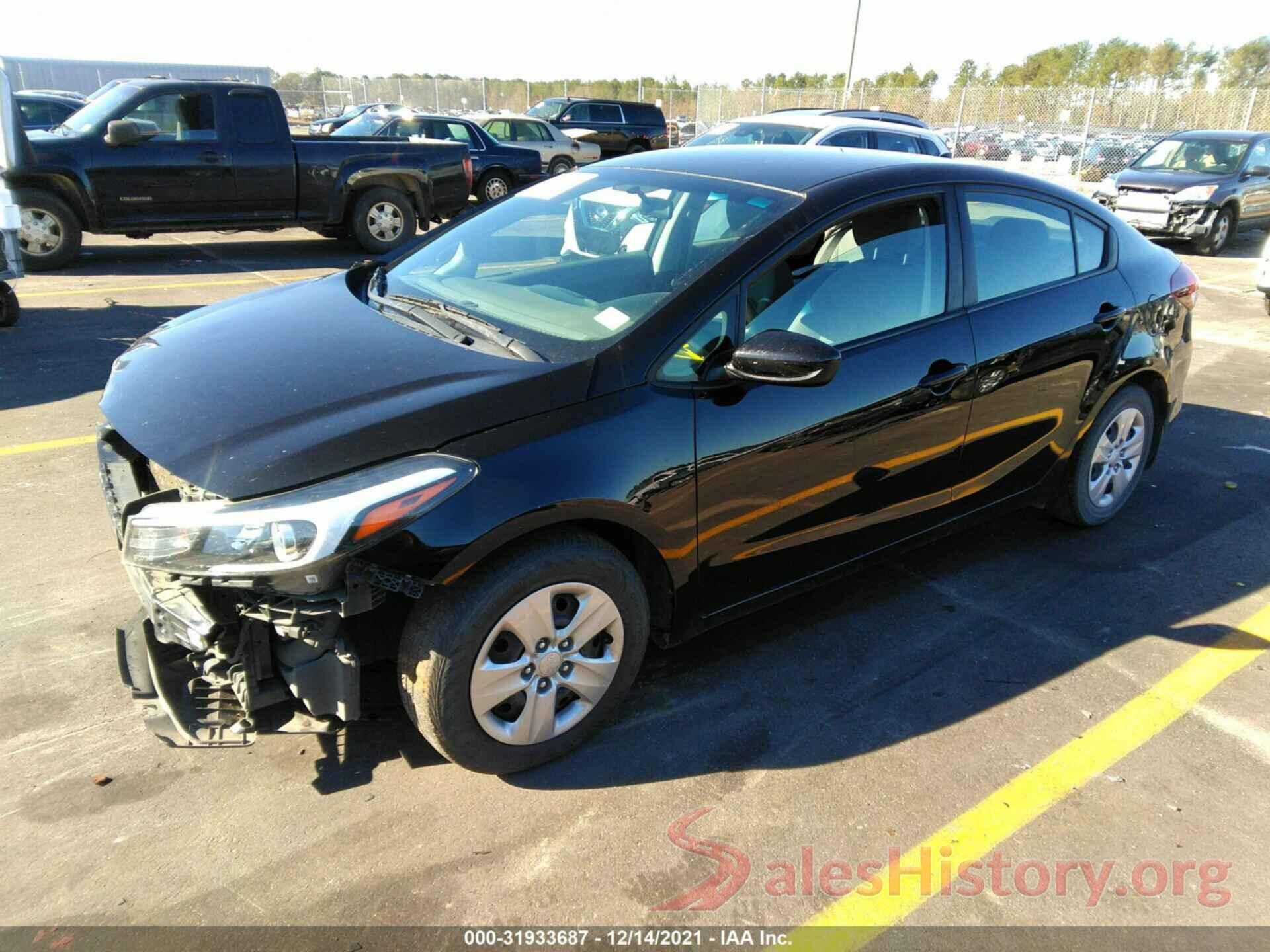 3KPFL4A74HE016208 2017 KIA FORTE