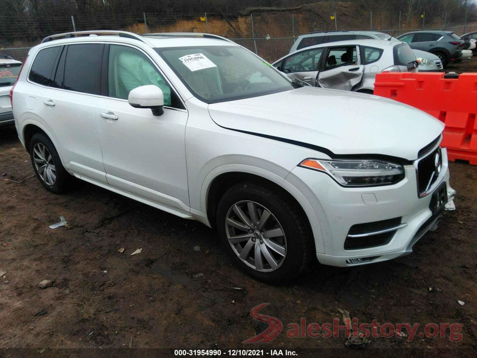 YV4A22PK2J1379562 2018 VOLVO XC90