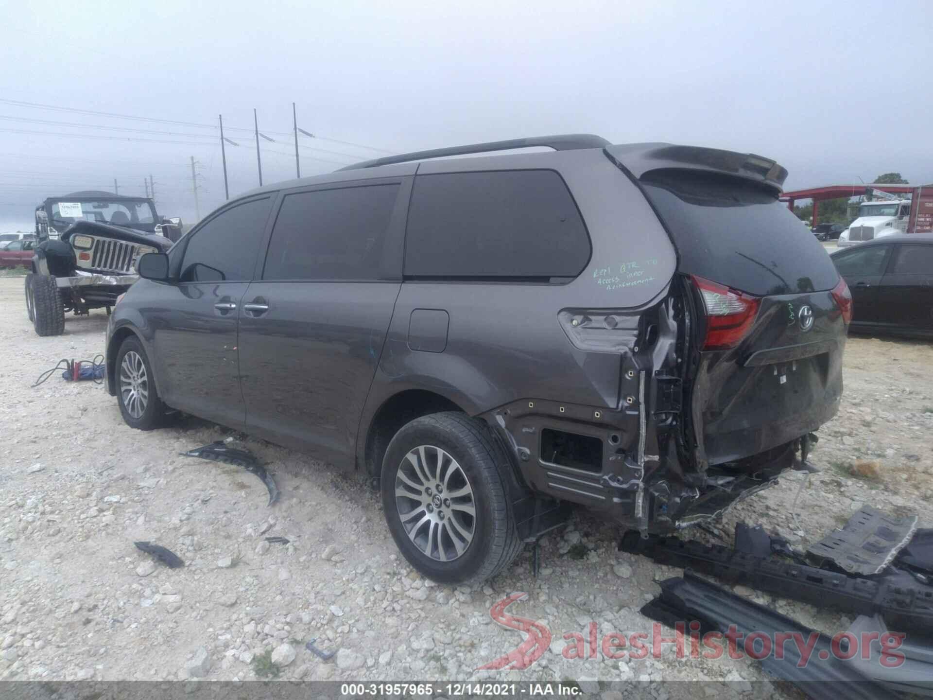 5TDYZ3DC2KS980118 2019 TOYOTA SIENNA