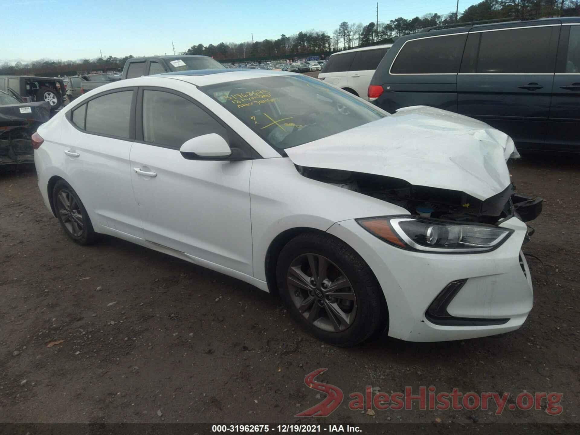 5NPD84LF7JH395882 2018 HYUNDAI ELANTRA