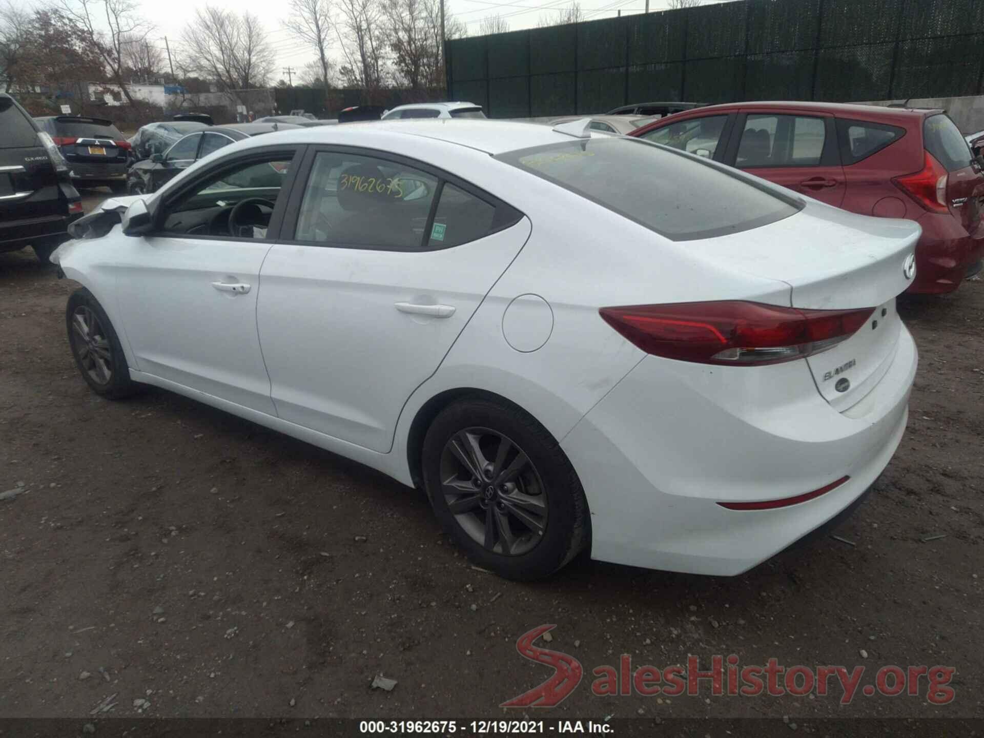 5NPD84LF7JH395882 2018 HYUNDAI ELANTRA