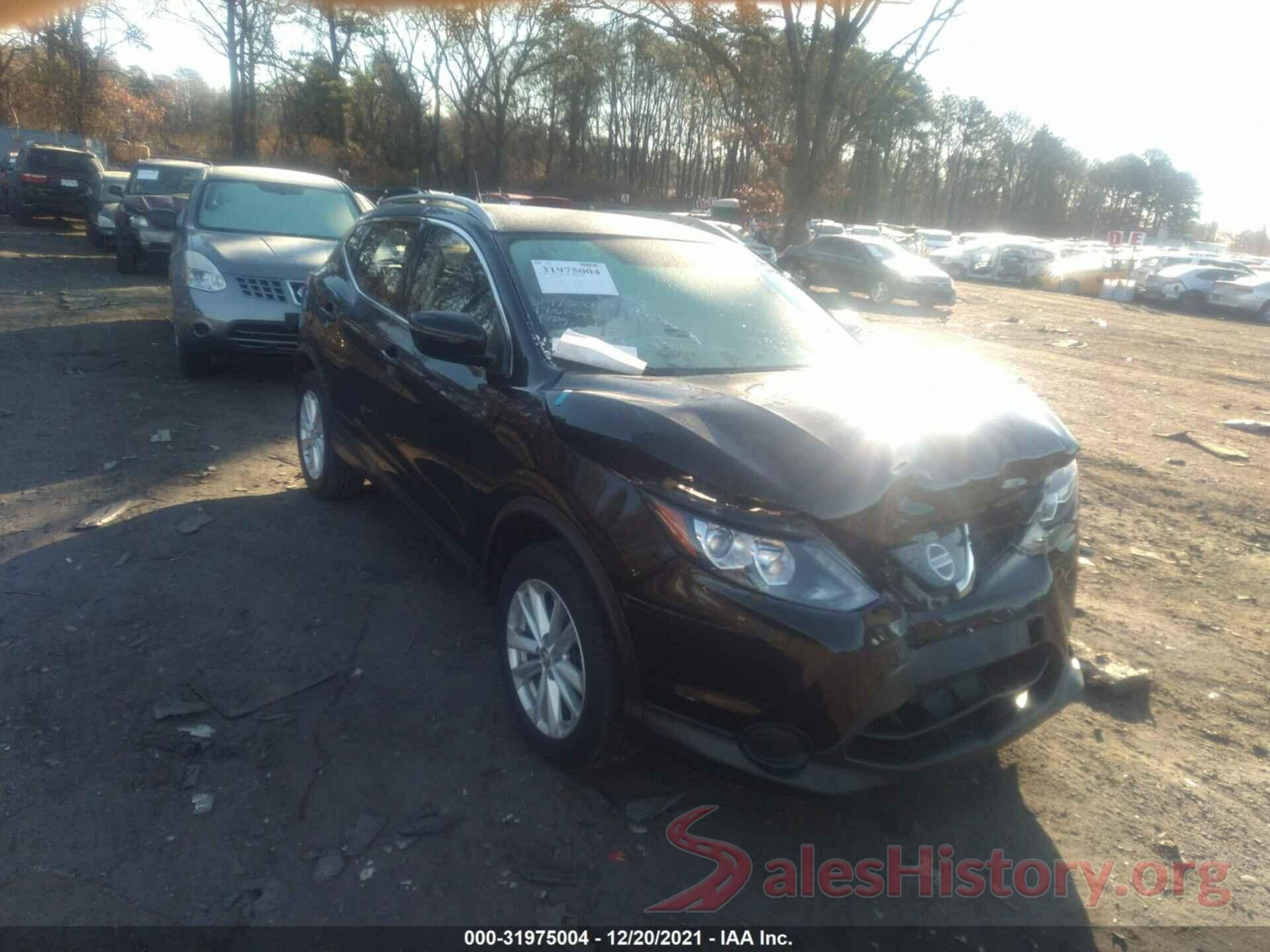 JN1BJ1CR9JW267306 2018 NISSAN ROGUE SPORT