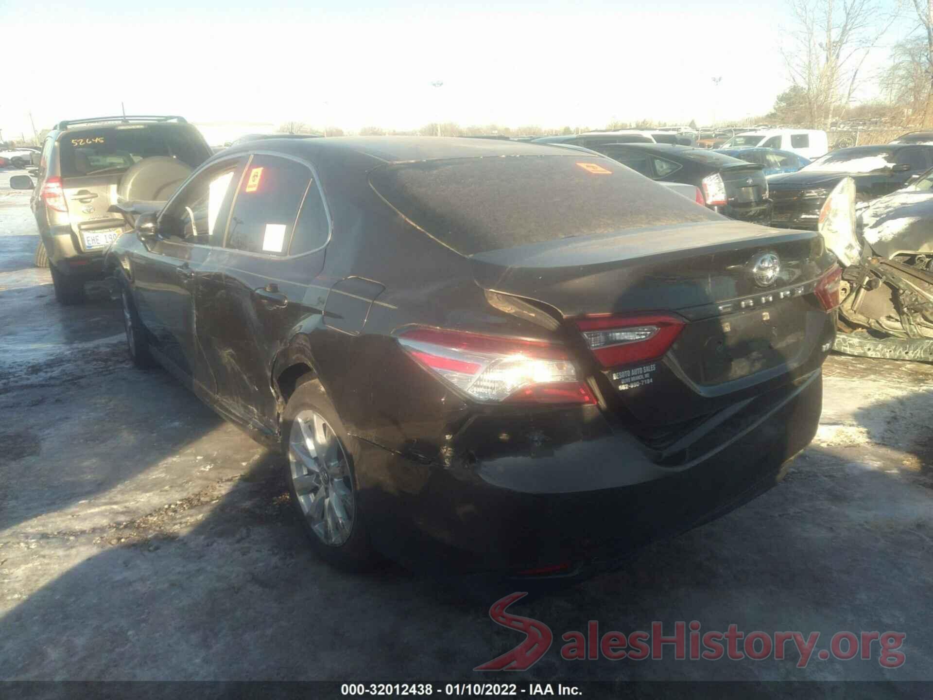 4T1B11HK1JU038375 2018 TOYOTA CAMRY