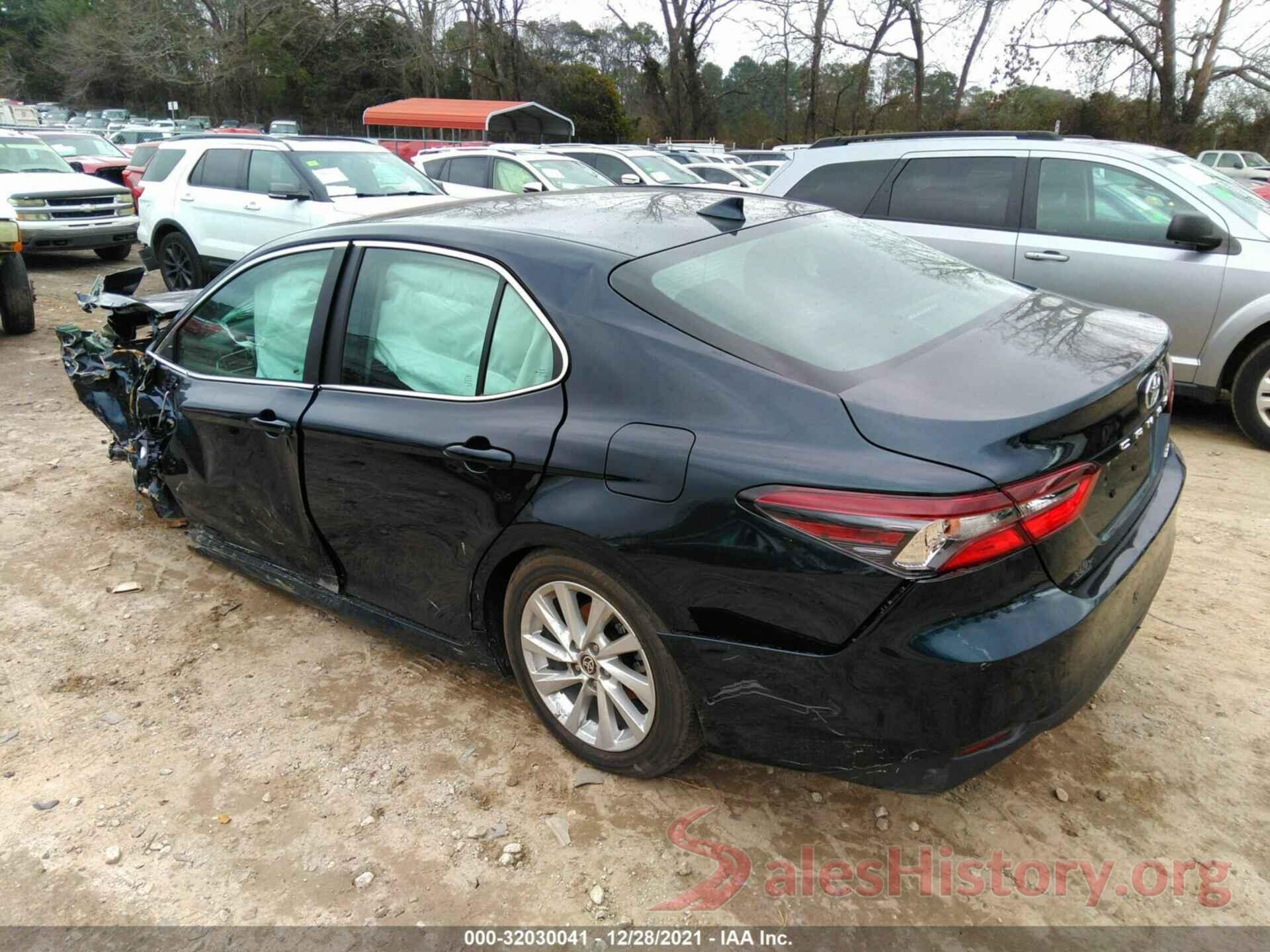 4T1R11AK0MU435606 2021 TOYOTA CAMRY