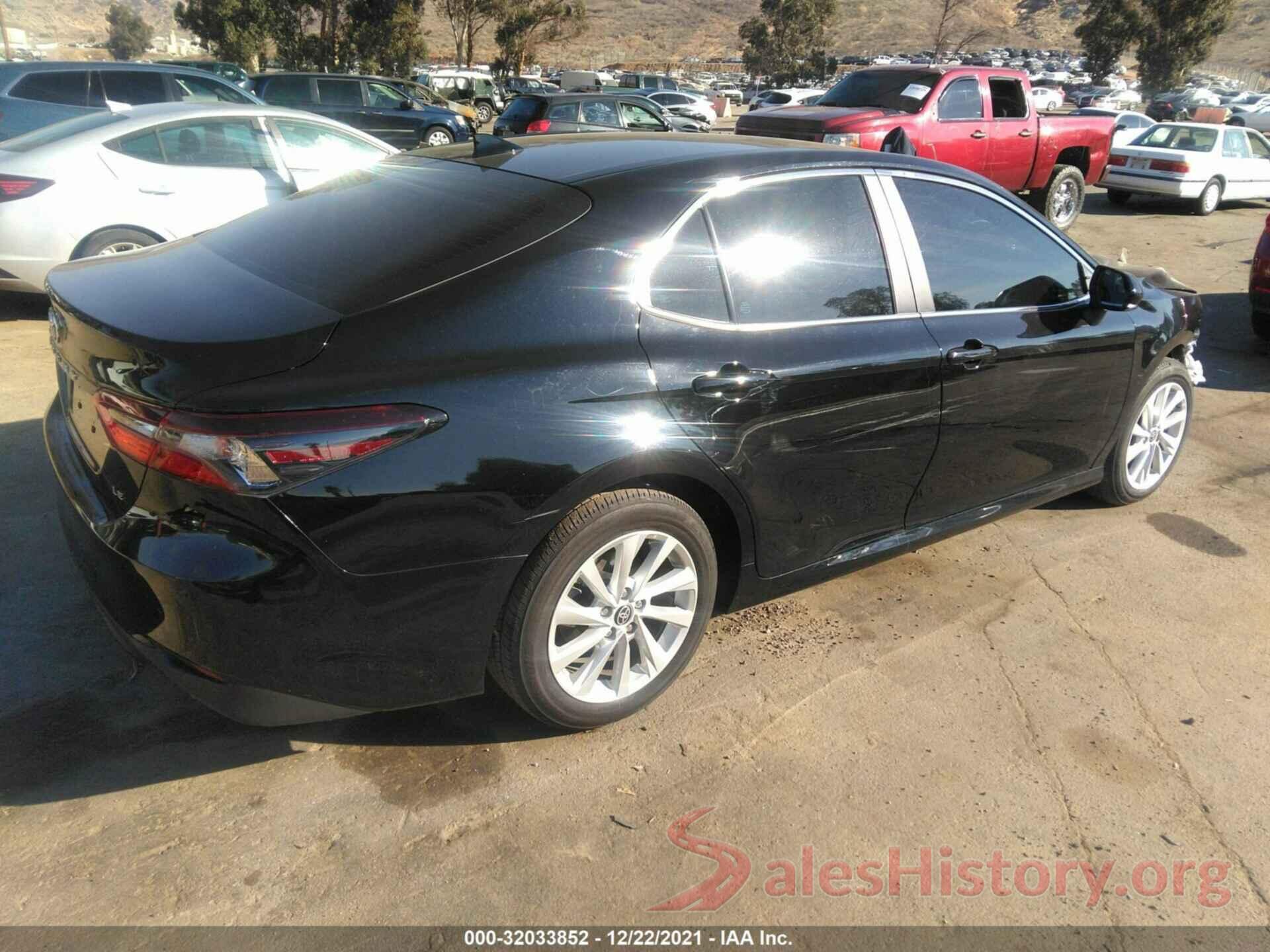 4T1C11AK6MU541631 2021 TOYOTA CAMRY