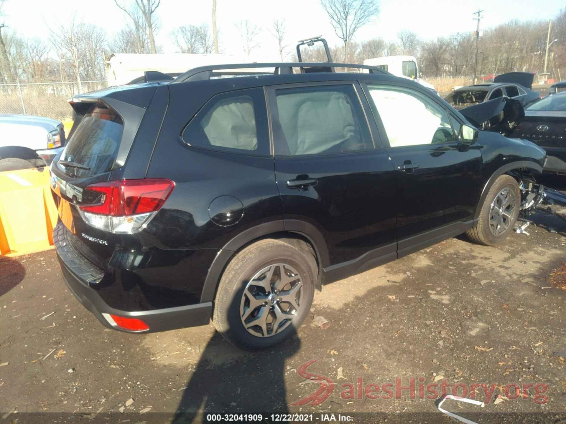 JF2SKAFC5MH576945 2021 SUBARU FORESTER