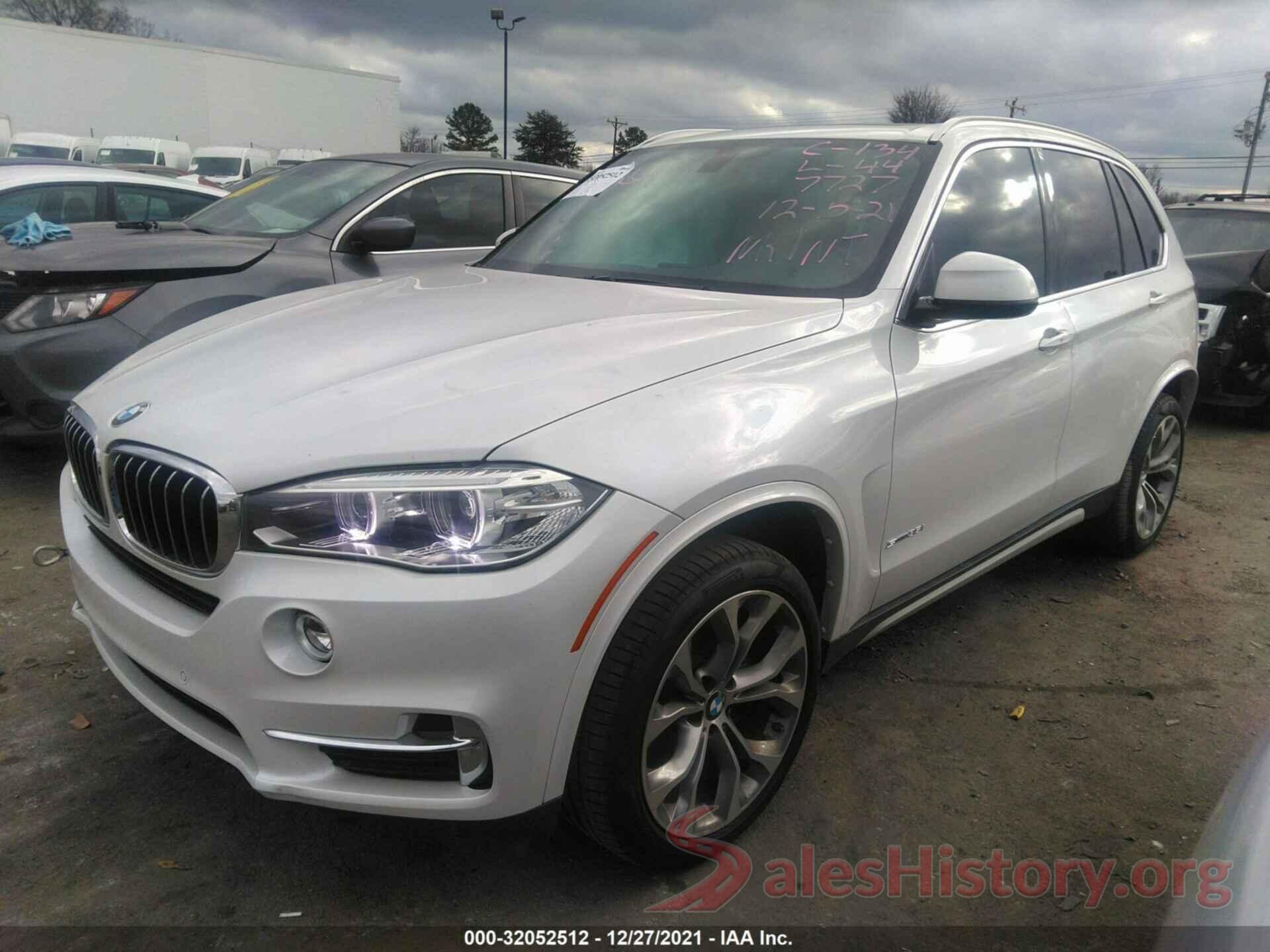 5UXKR2C55J0Z17727 2018 BMW X5