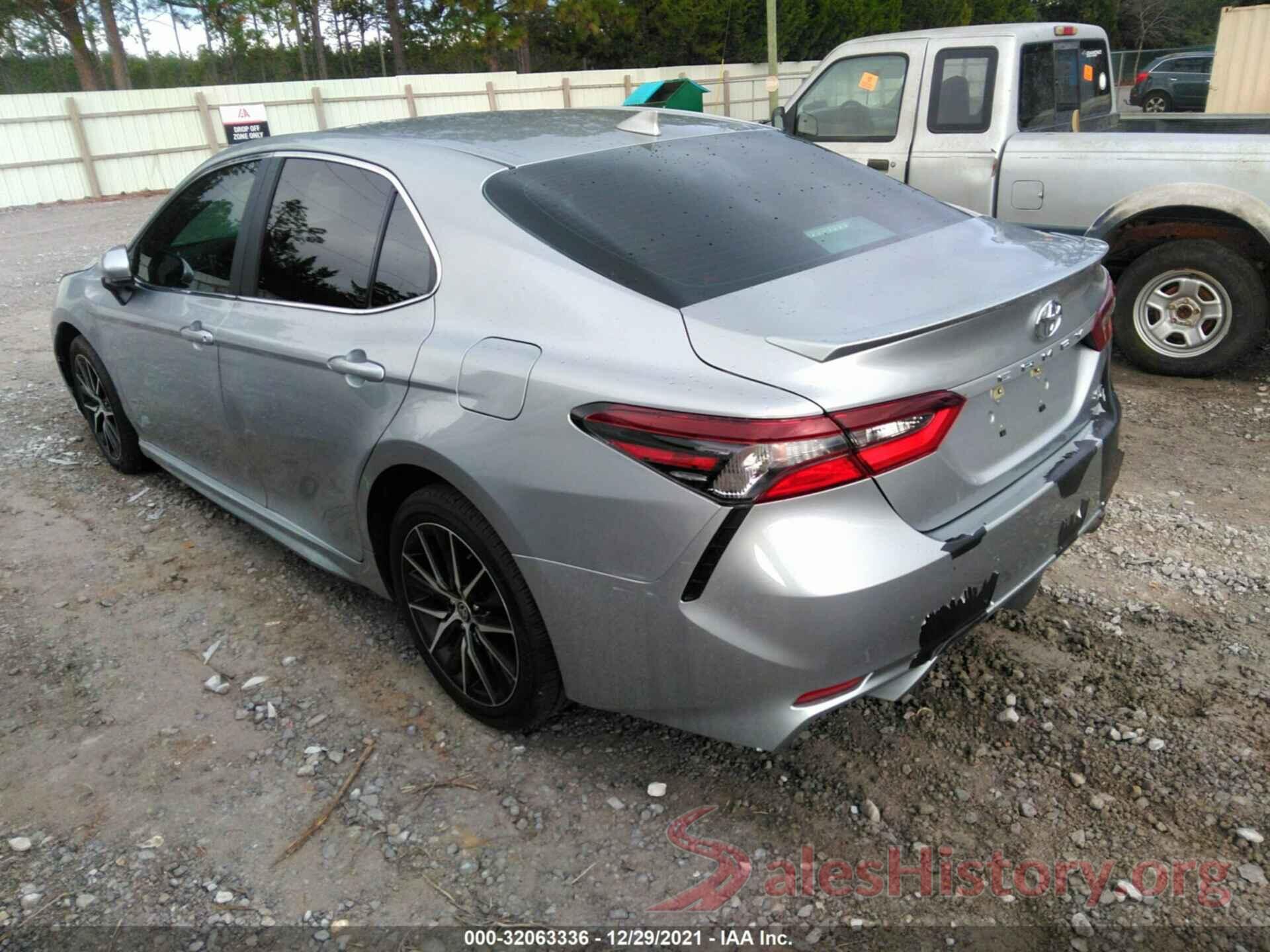 4T1G11AK1MU573095 2021 TOYOTA CAMRY