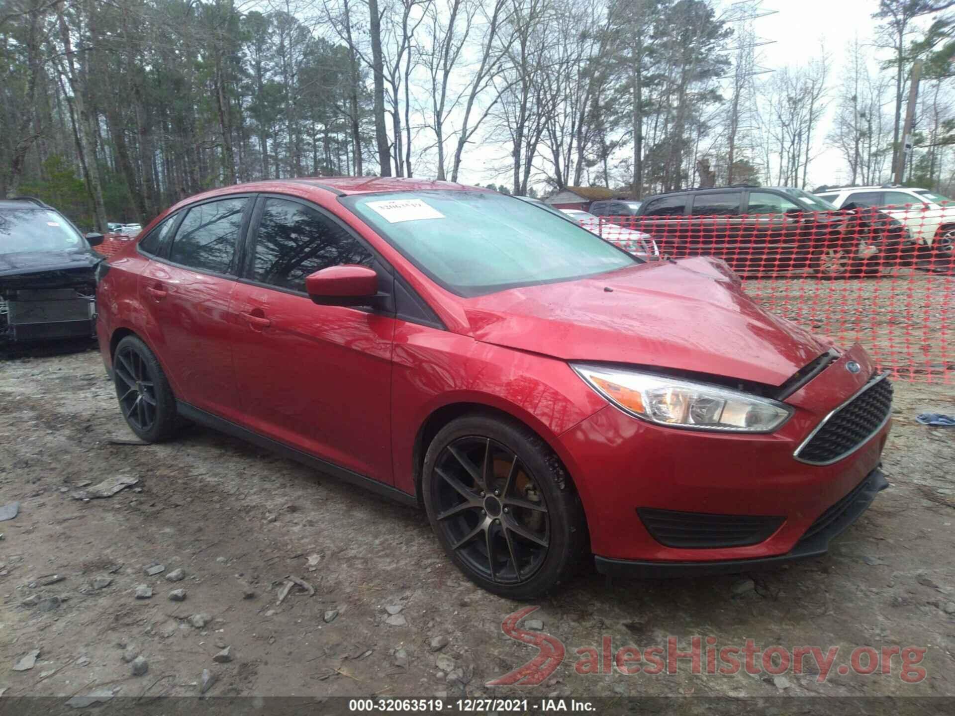 1FADP3F24JL246501 2018 FORD FOCUS