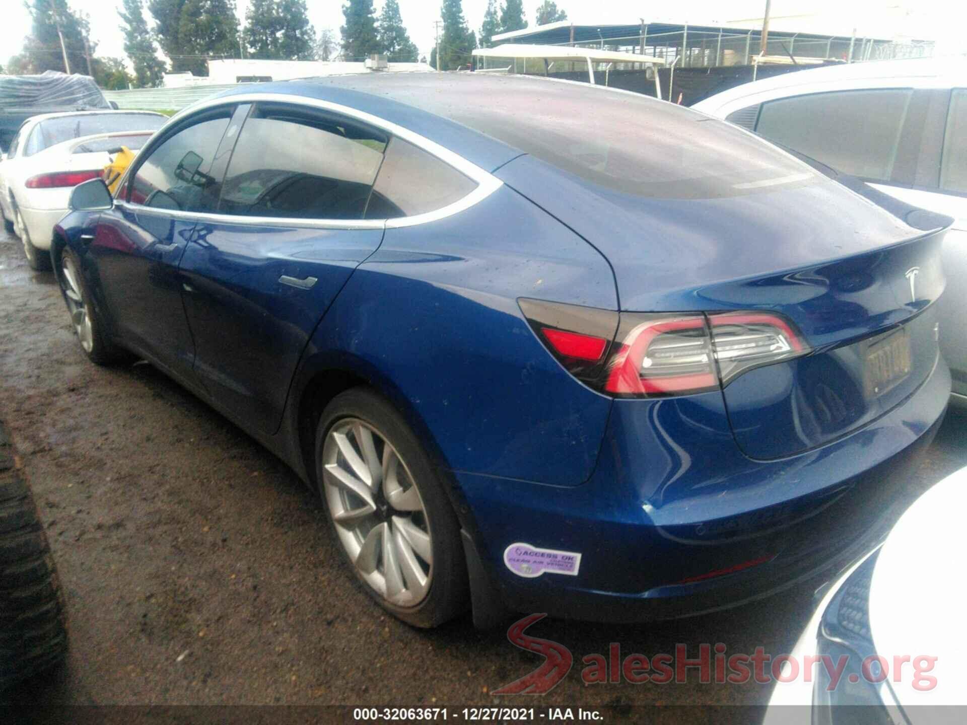 5YJ3E1EA2JF160390 2018 TESLA MODEL 3