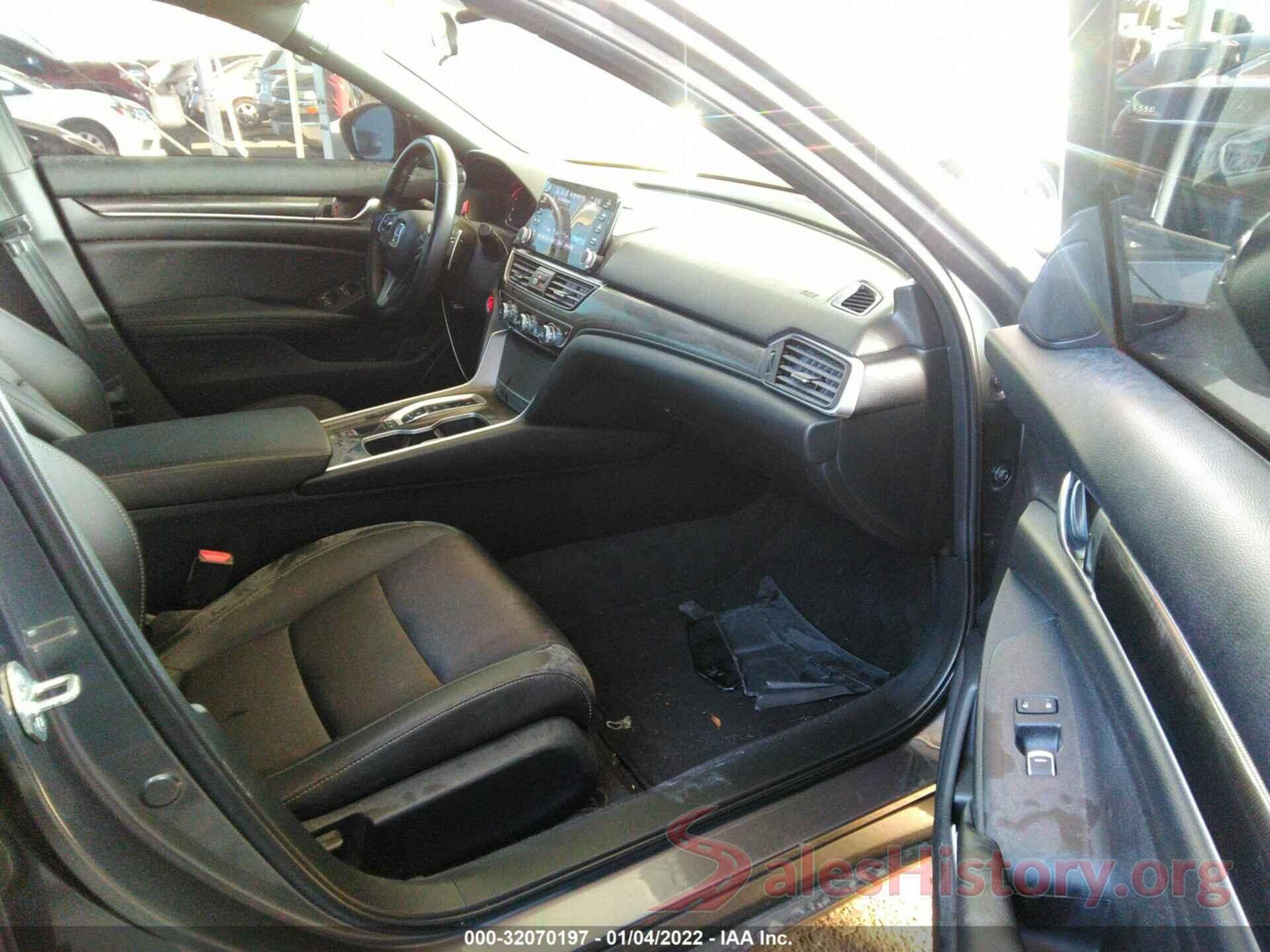 1HGCV2F3XLA000132 2020 HONDA ACCORD SEDAN