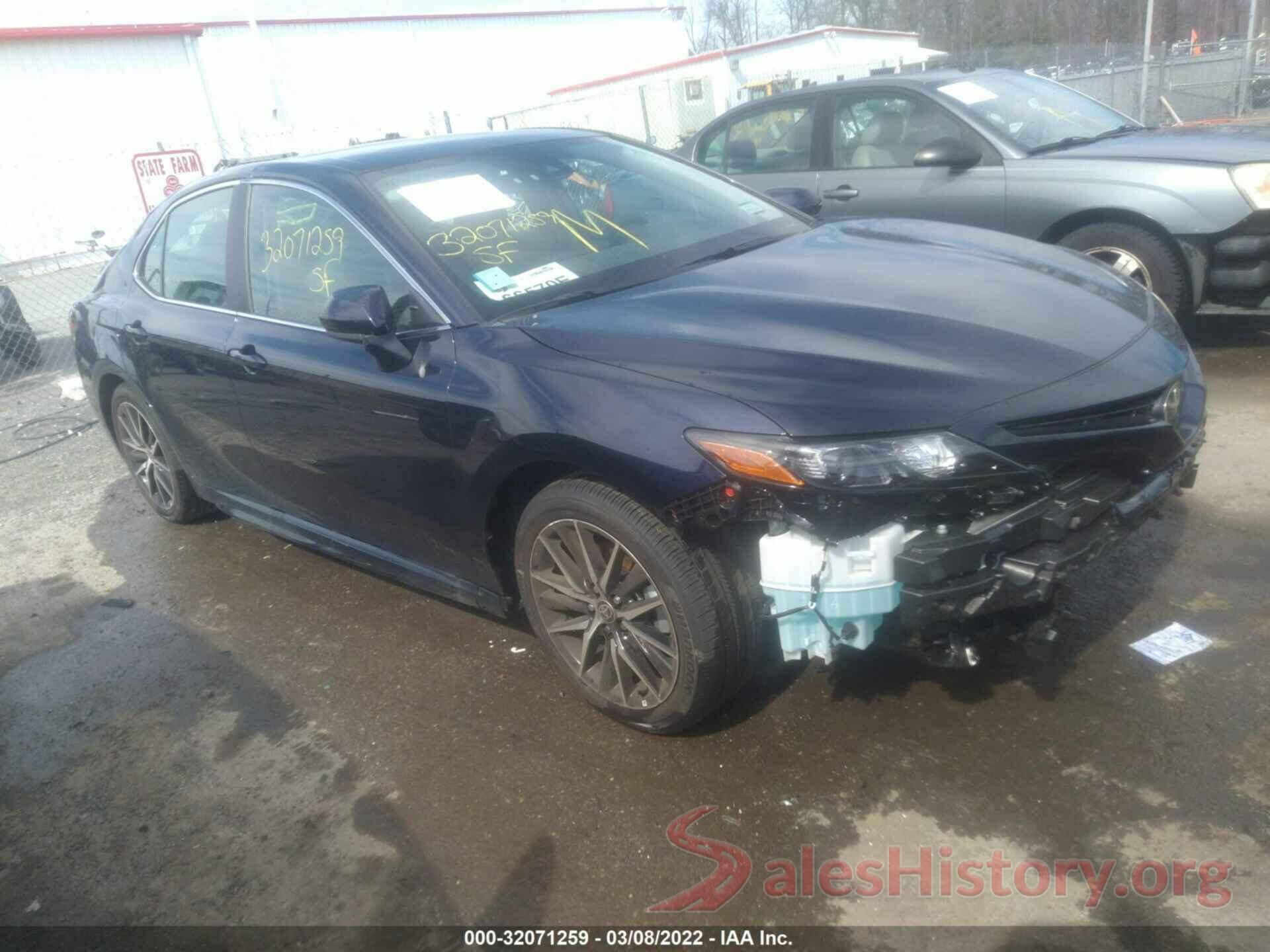 4T1G11AK5MU478684 2021 TOYOTA CAMRY