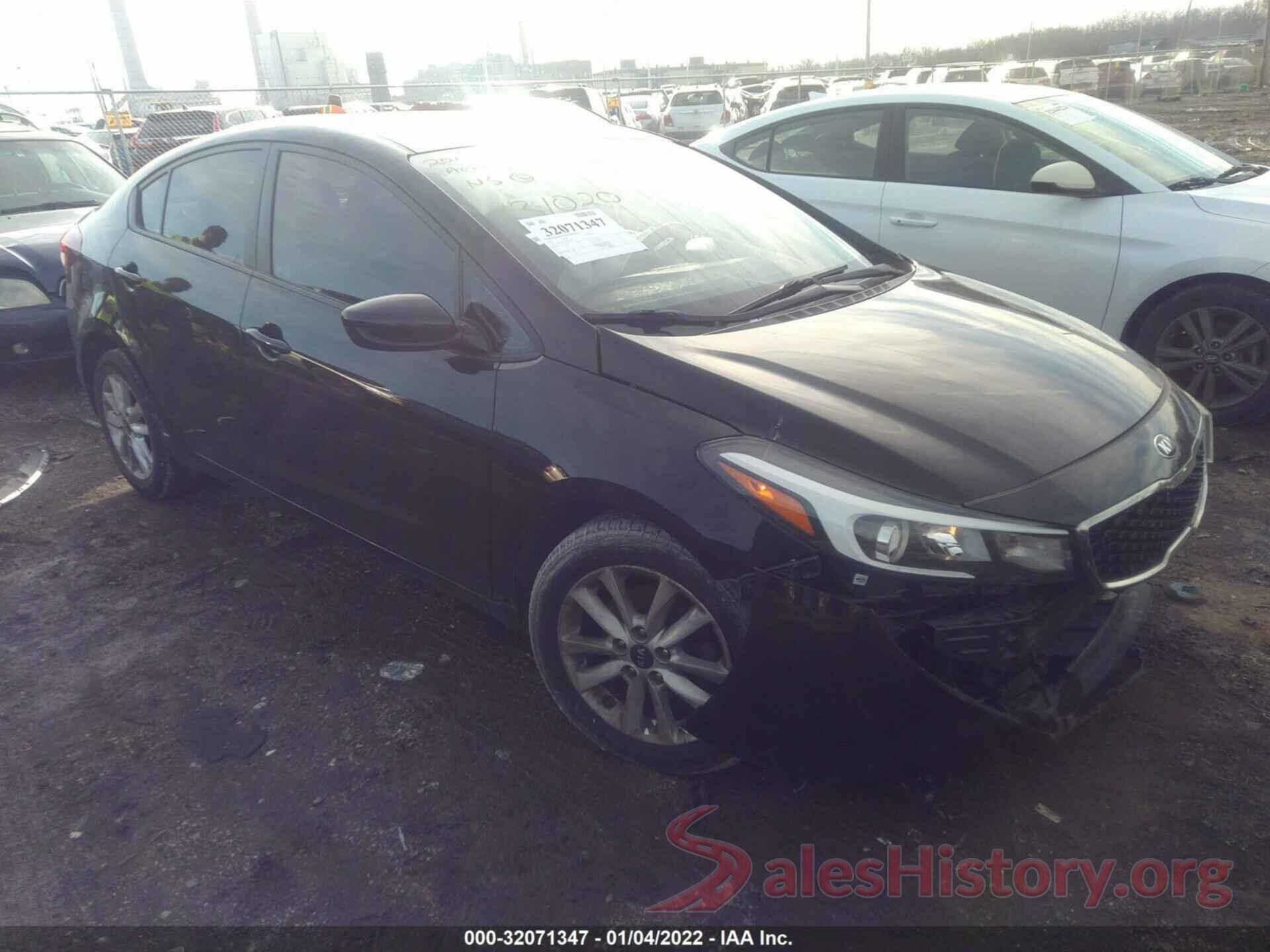 3KPFL4A72HE131020 2017 KIA FORTE