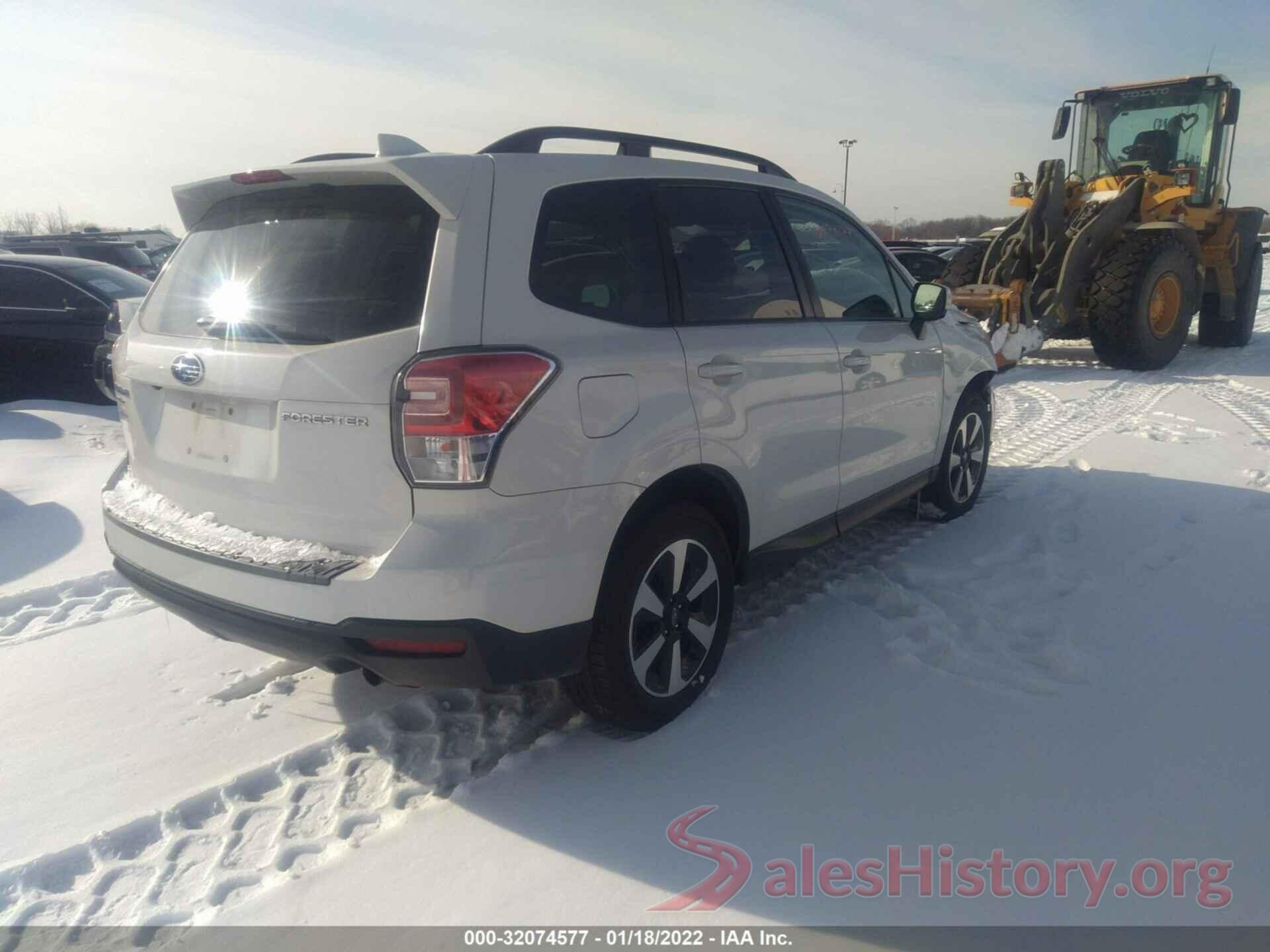 JF2SJAEC6JH460122 2018 SUBARU FORESTER