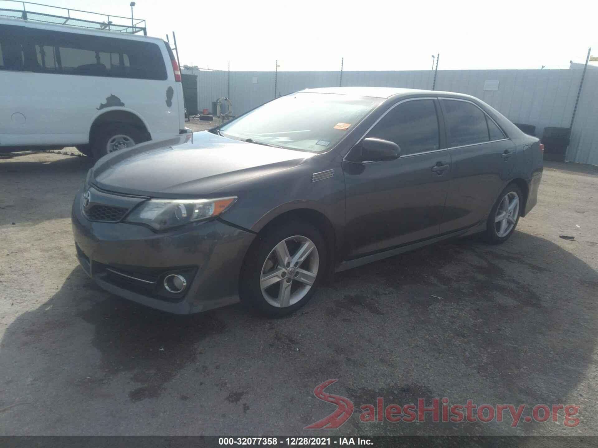 4T1BF1FK2EU417671 2014 TOYOTA CAMRY