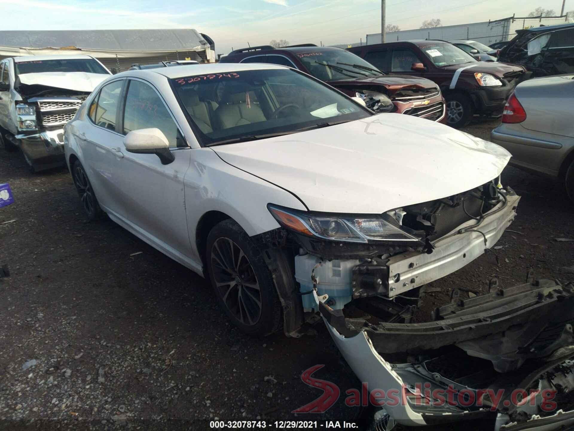 JTNB11HK4J3004968 2018 TOYOTA CAMRY