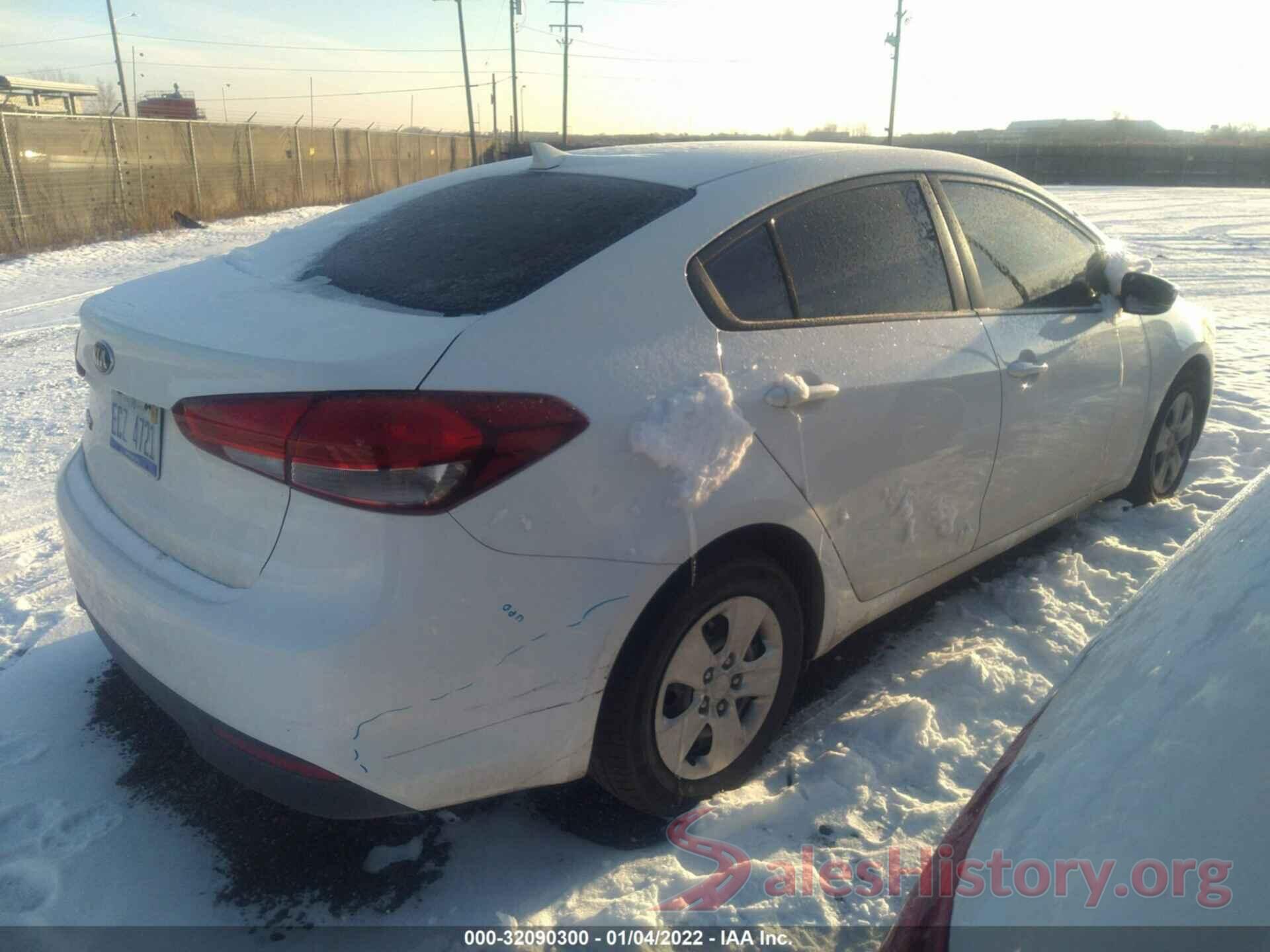 3KPFK4A78HE034729 2017 KIA FORTE