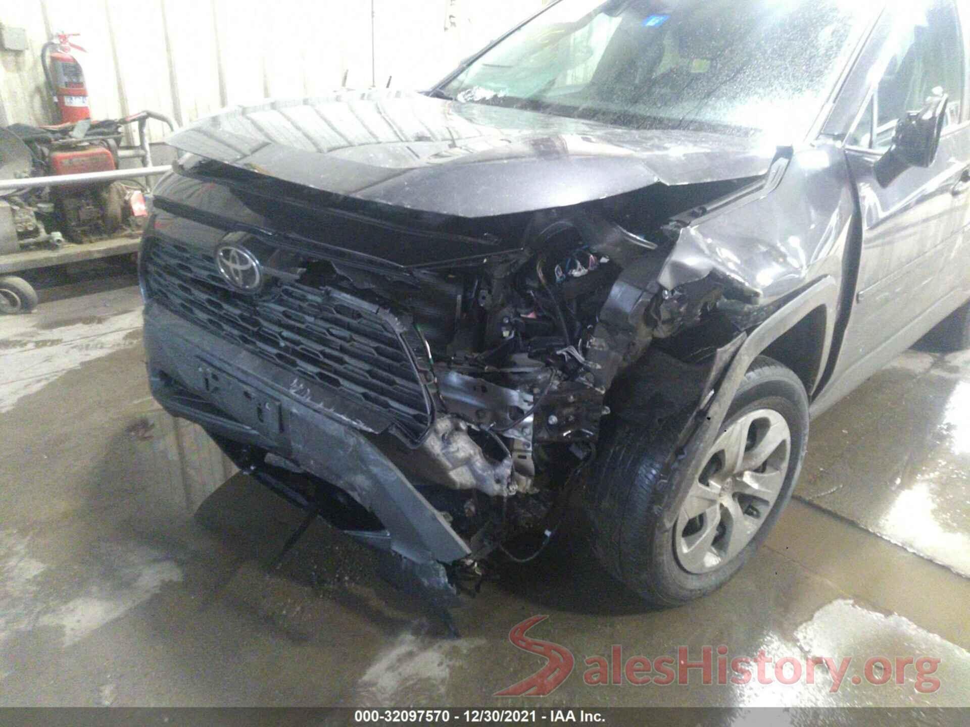 2T3F1RFV9LW091400 2020 TOYOTA RAV4