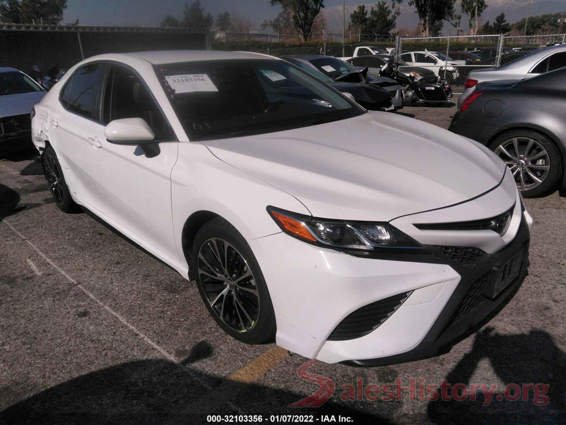 JTNB11HK6J3073158 2018 TOYOTA CAMRY