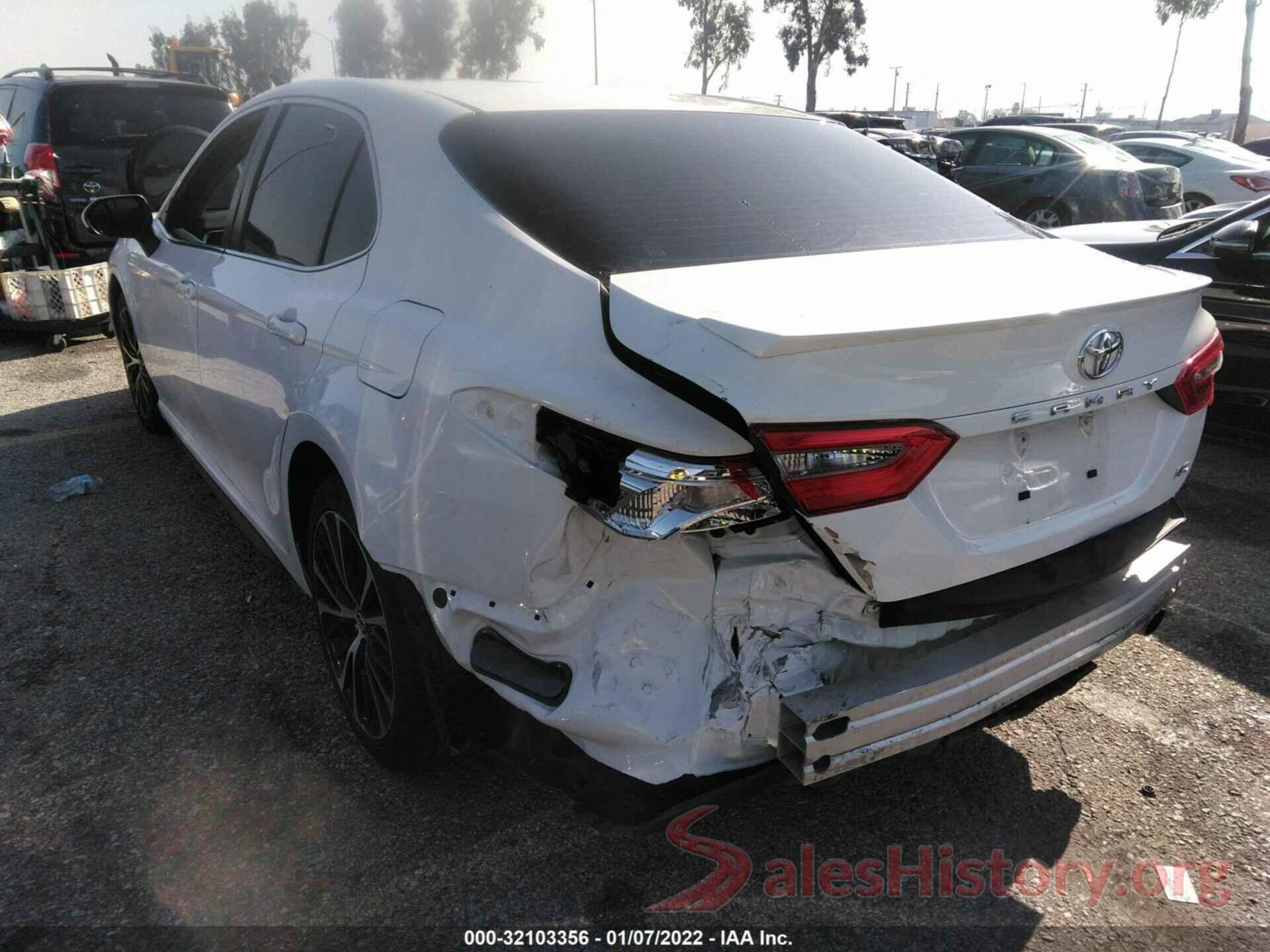 JTNB11HK6J3073158 2018 TOYOTA CAMRY