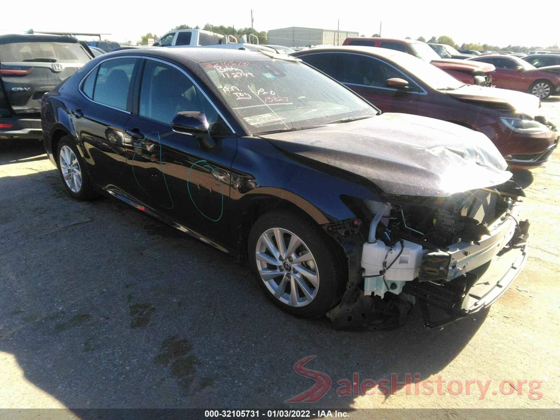 4T1R11AK2MU522729 2021 TOYOTA CAMRY