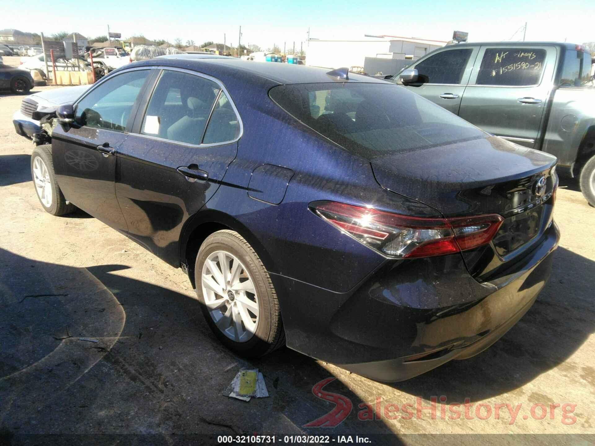 4T1R11AK2MU522729 2021 TOYOTA CAMRY