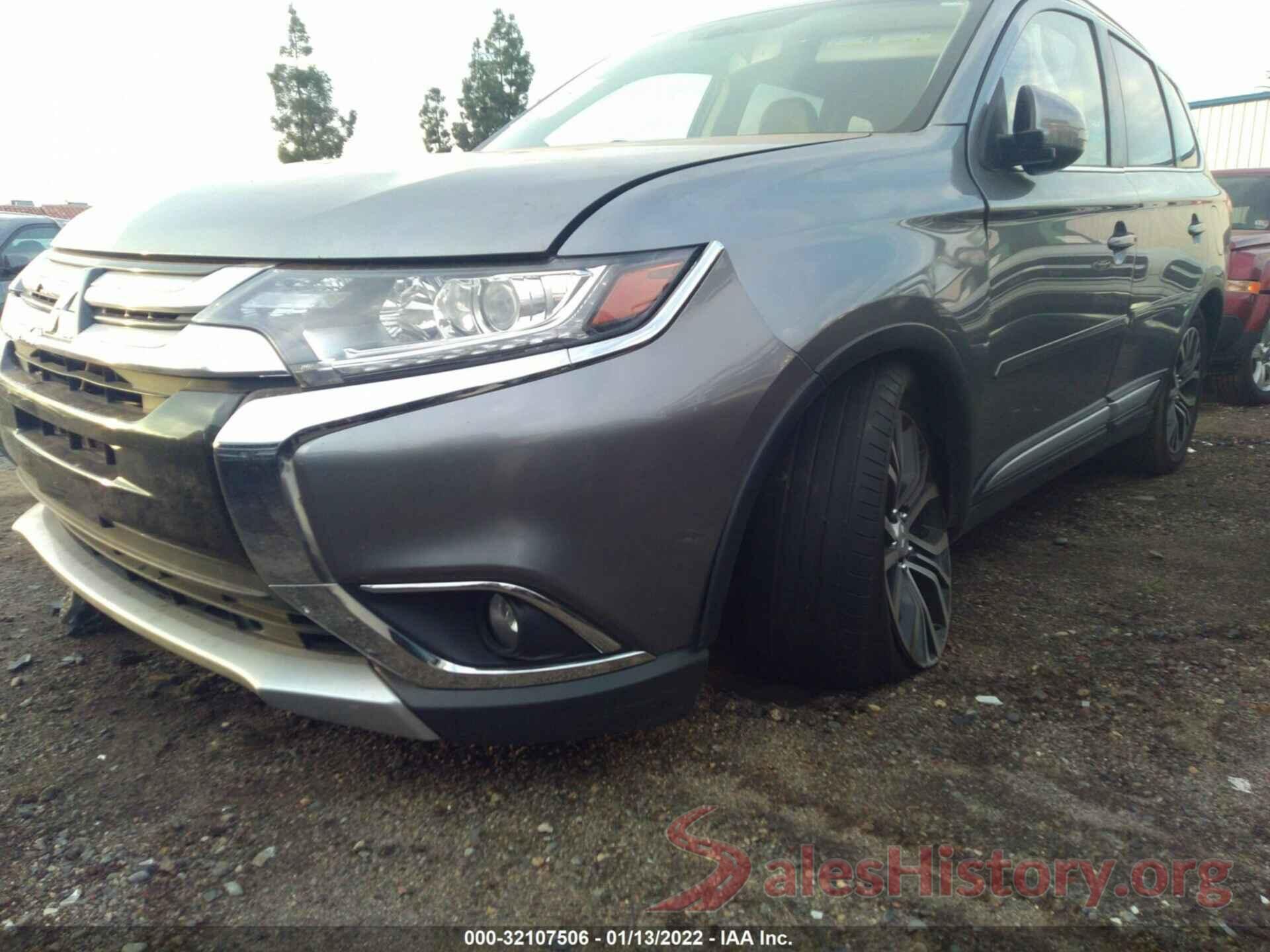 JA4AD3A30HZ065161 2017 MITSUBISHI OUTLANDER