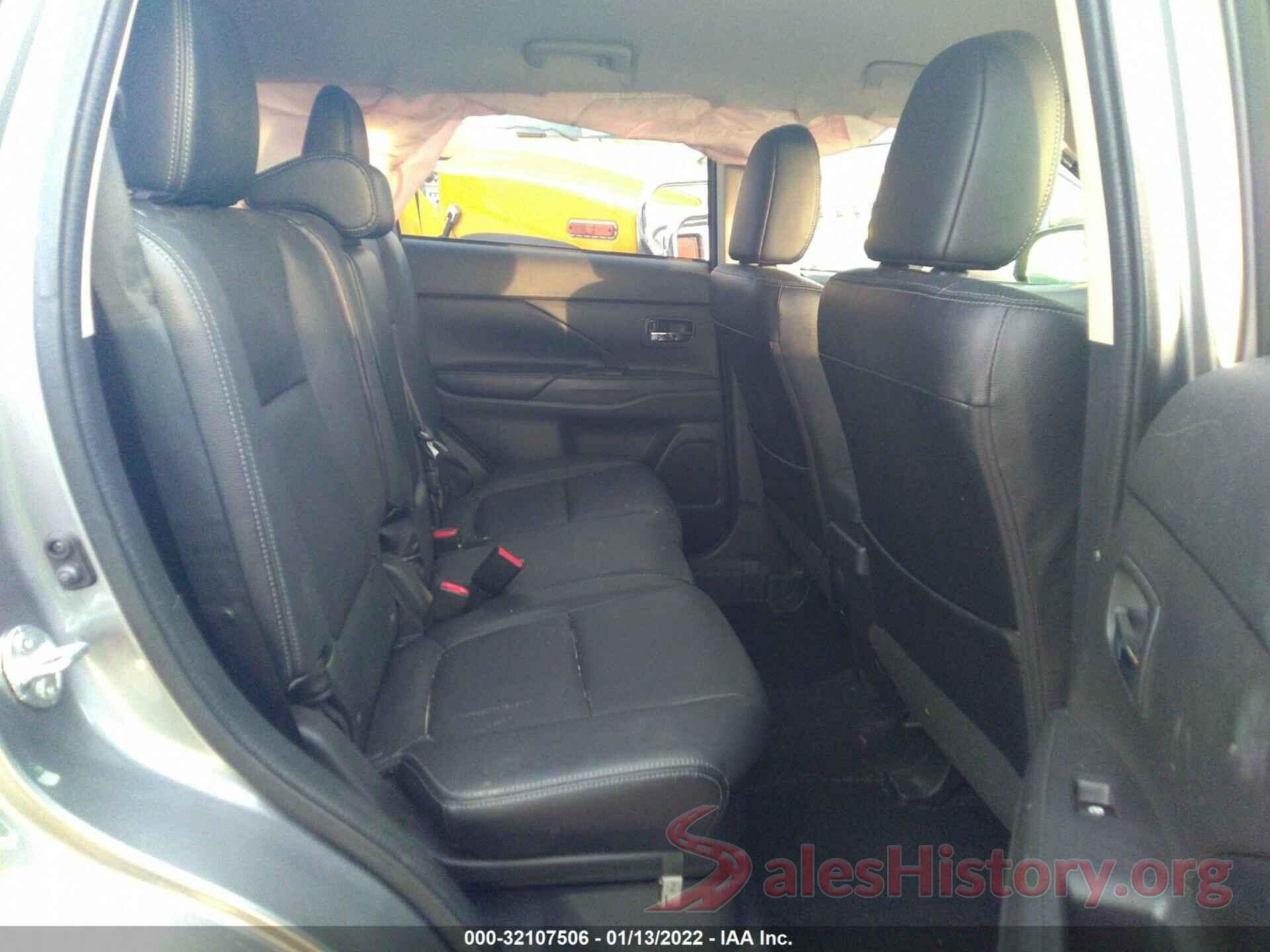 JA4AD3A30HZ065161 2017 MITSUBISHI OUTLANDER