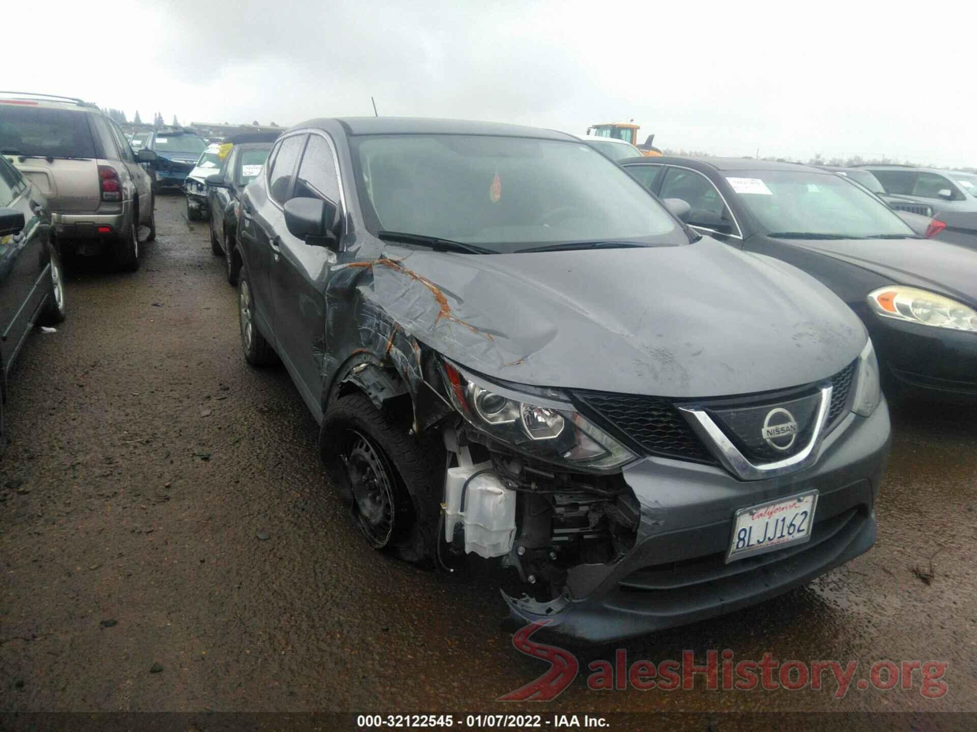 JN1BJ1CP1KW219587 2019 NISSAN ROGUE SPORT