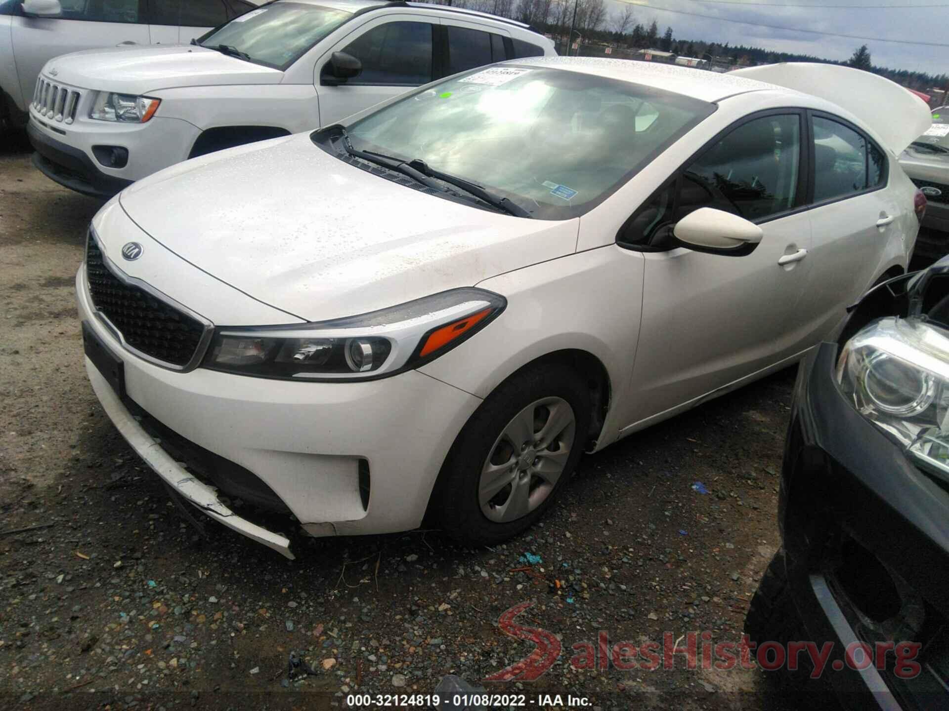 3KPFK4A76HE160930 2017 KIA FORTE