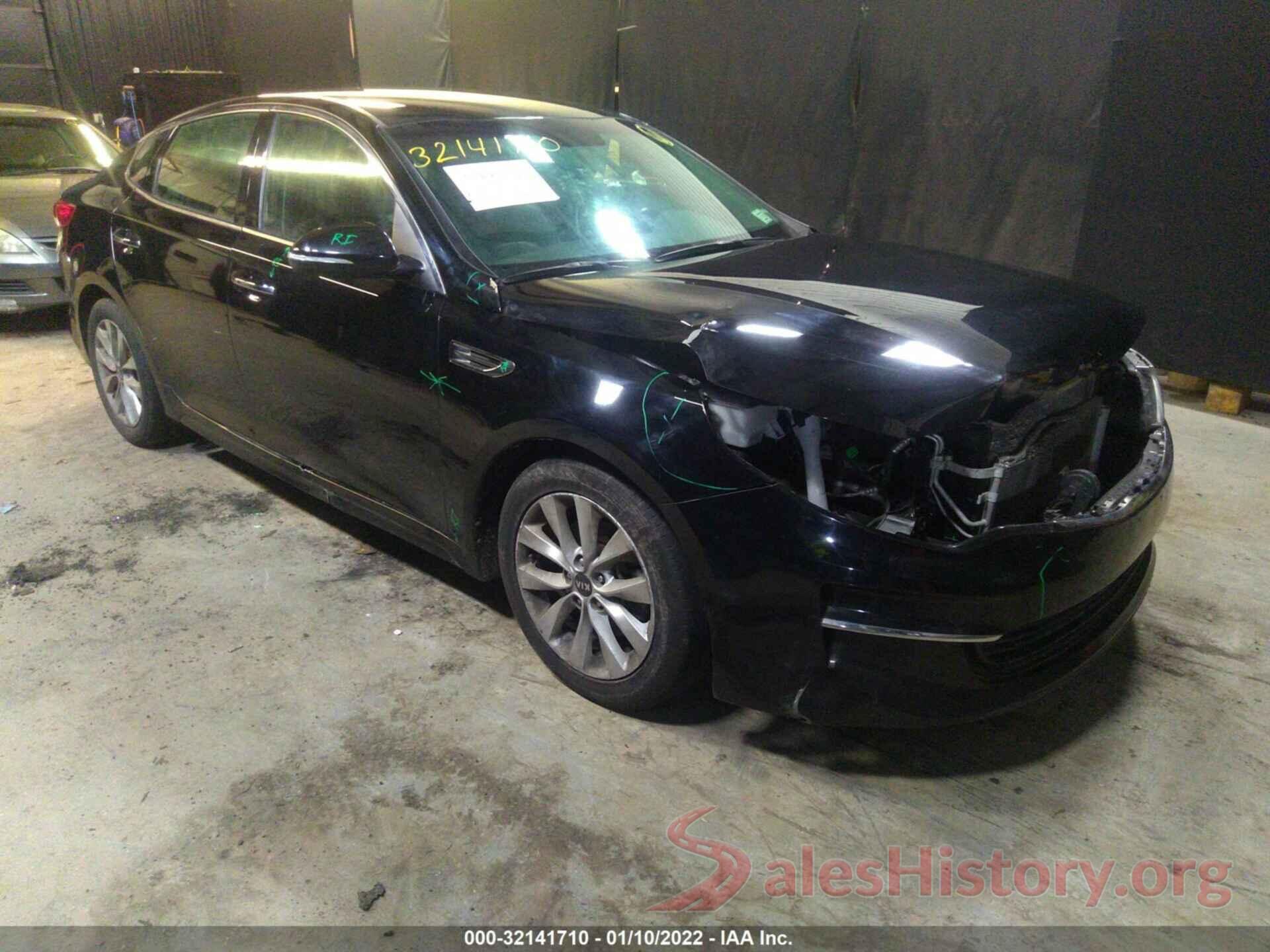 5XXGU4L32JG211815 2018 KIA OPTIMA