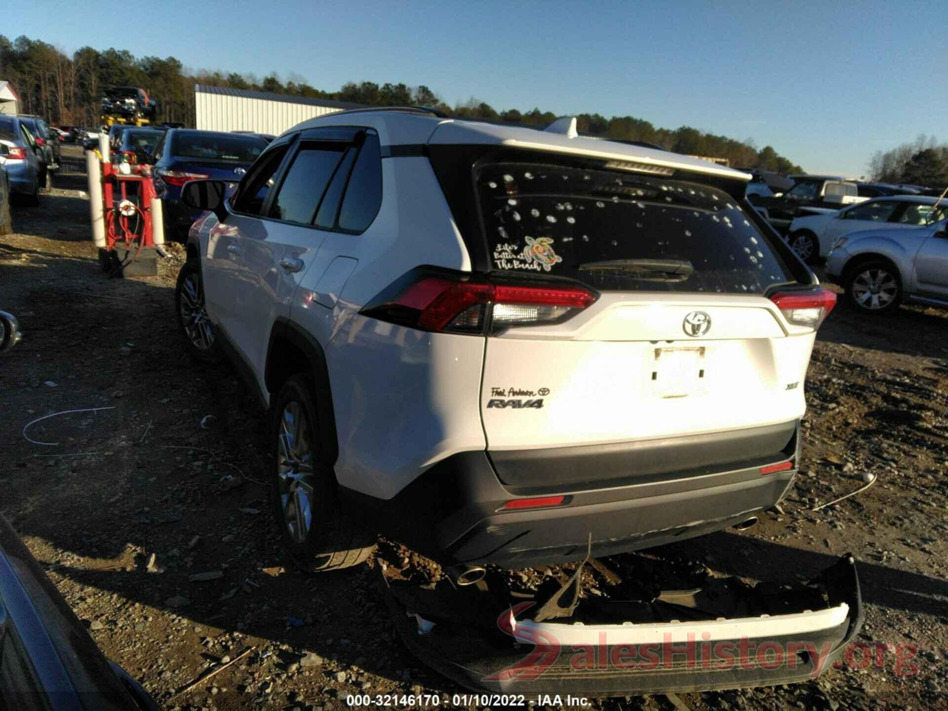 JTMC1RFV8KD504695 2019 TOYOTA RAV4