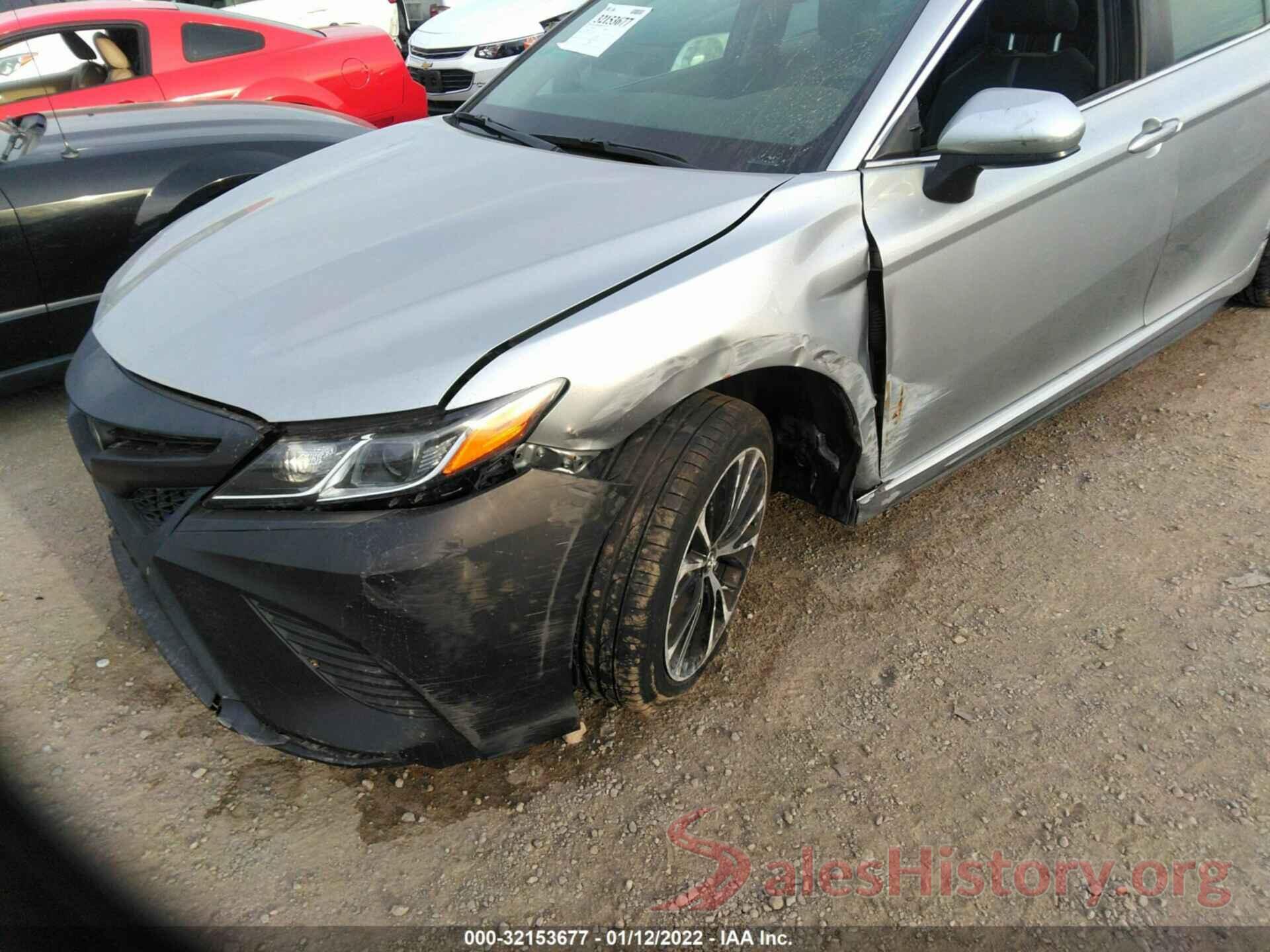 4T1B11HKXJU637727 2018 TOYOTA CAMRY