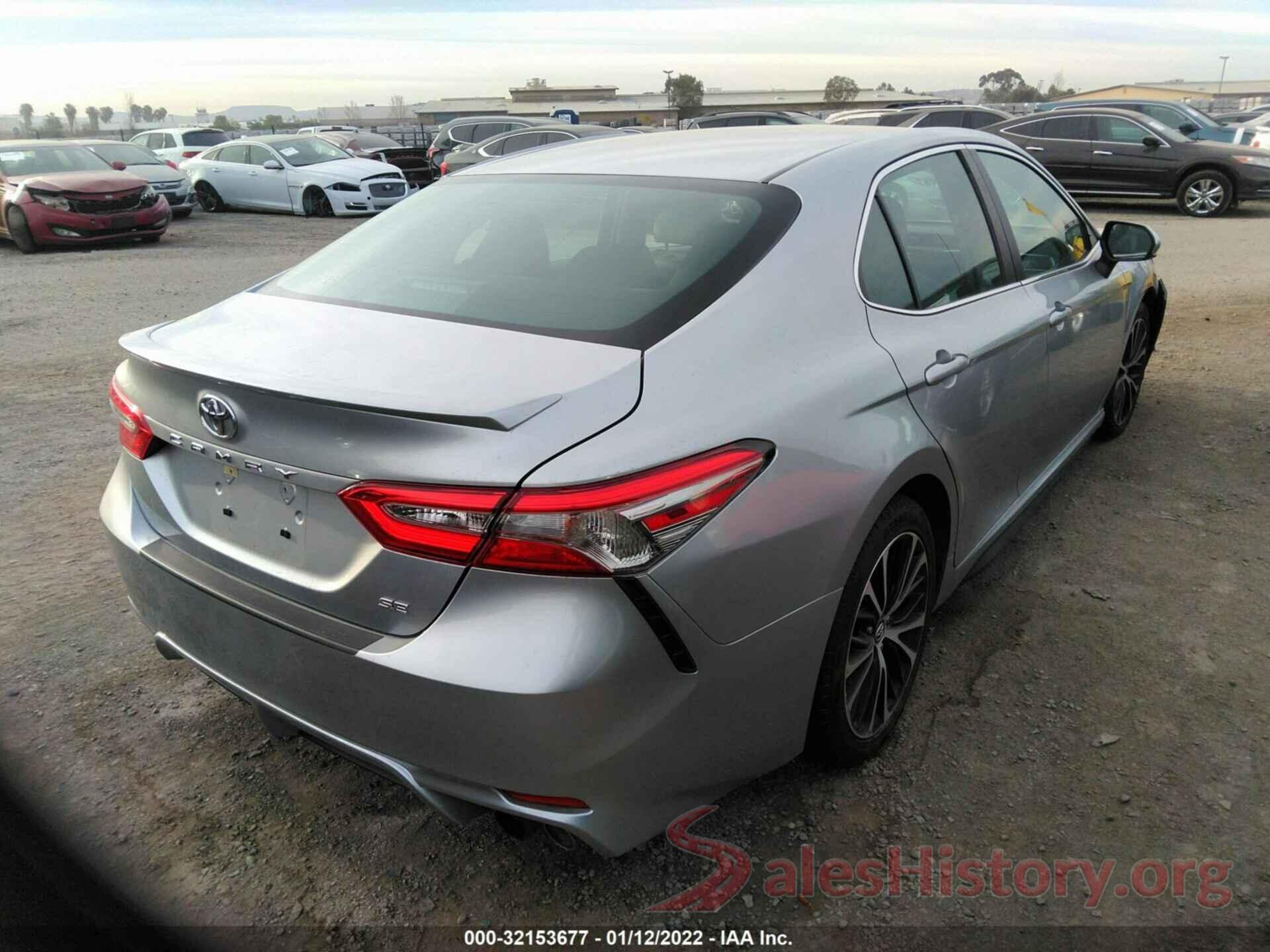 4T1B11HKXJU637727 2018 TOYOTA CAMRY