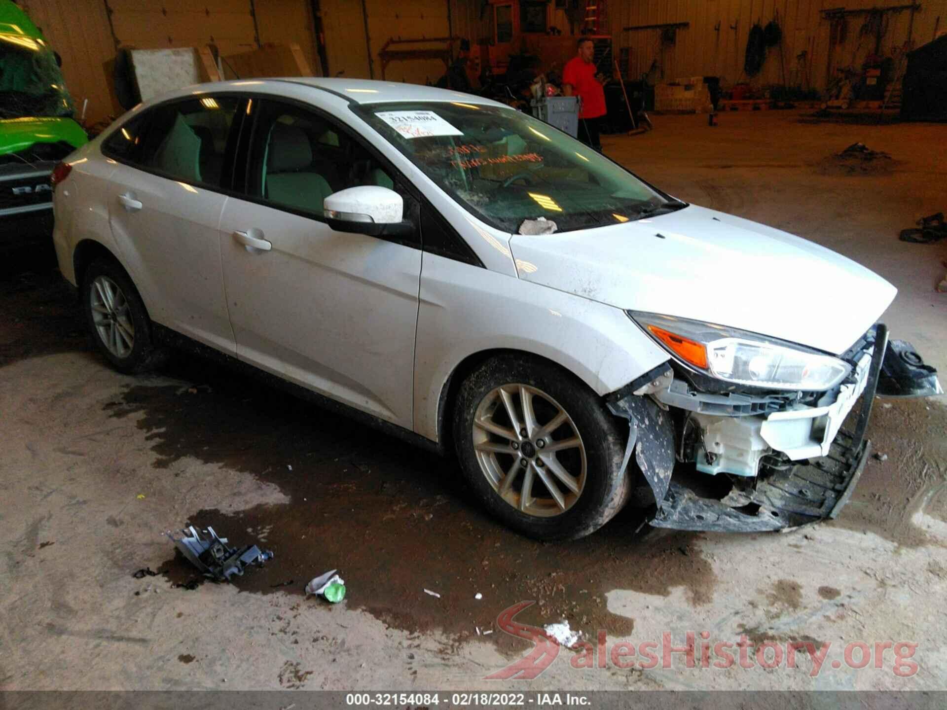 1FADP3F22JL258355 2018 FORD FOCUS