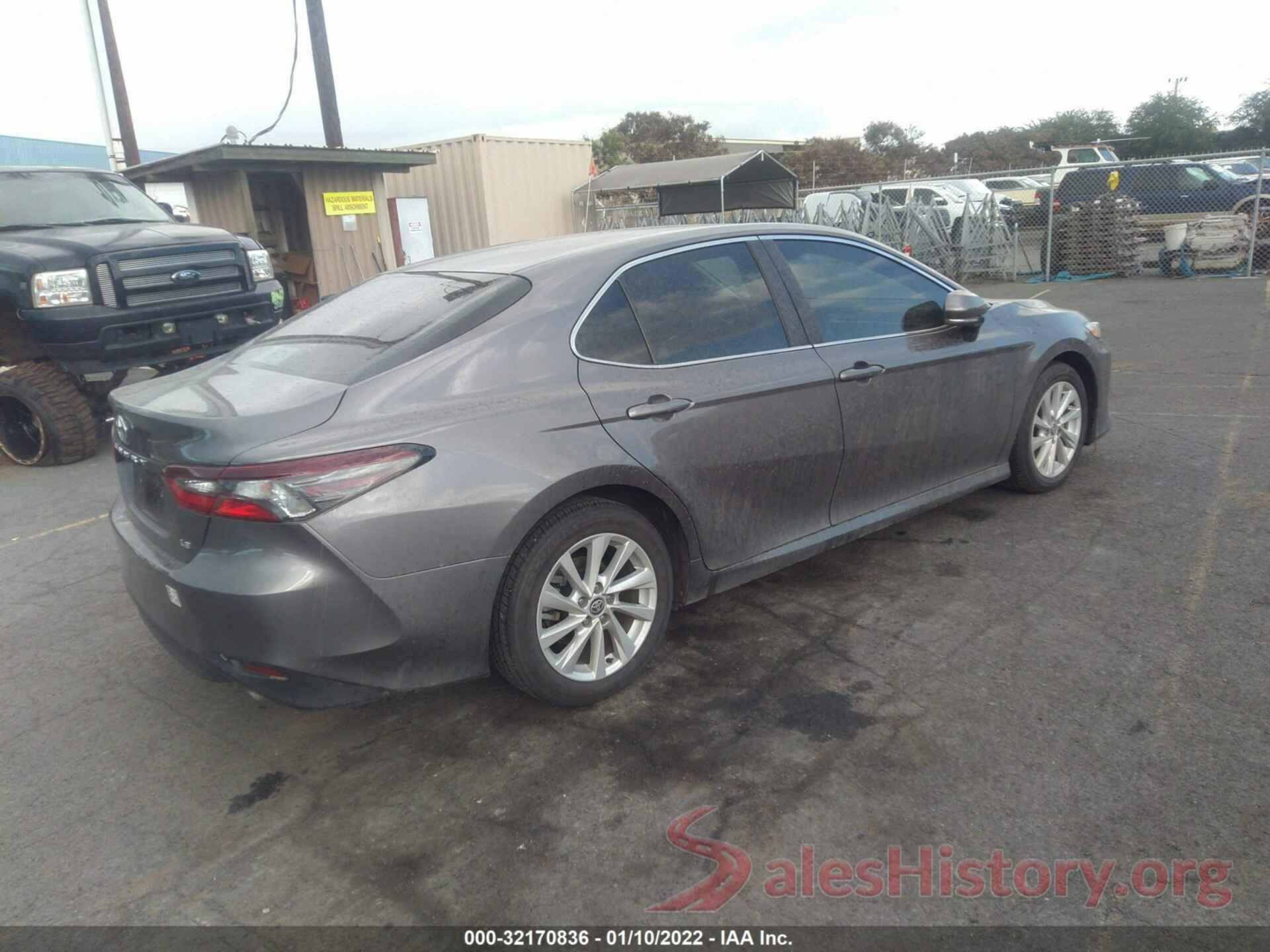 4T1R11AKXMU564470 2021 TOYOTA CAMRY