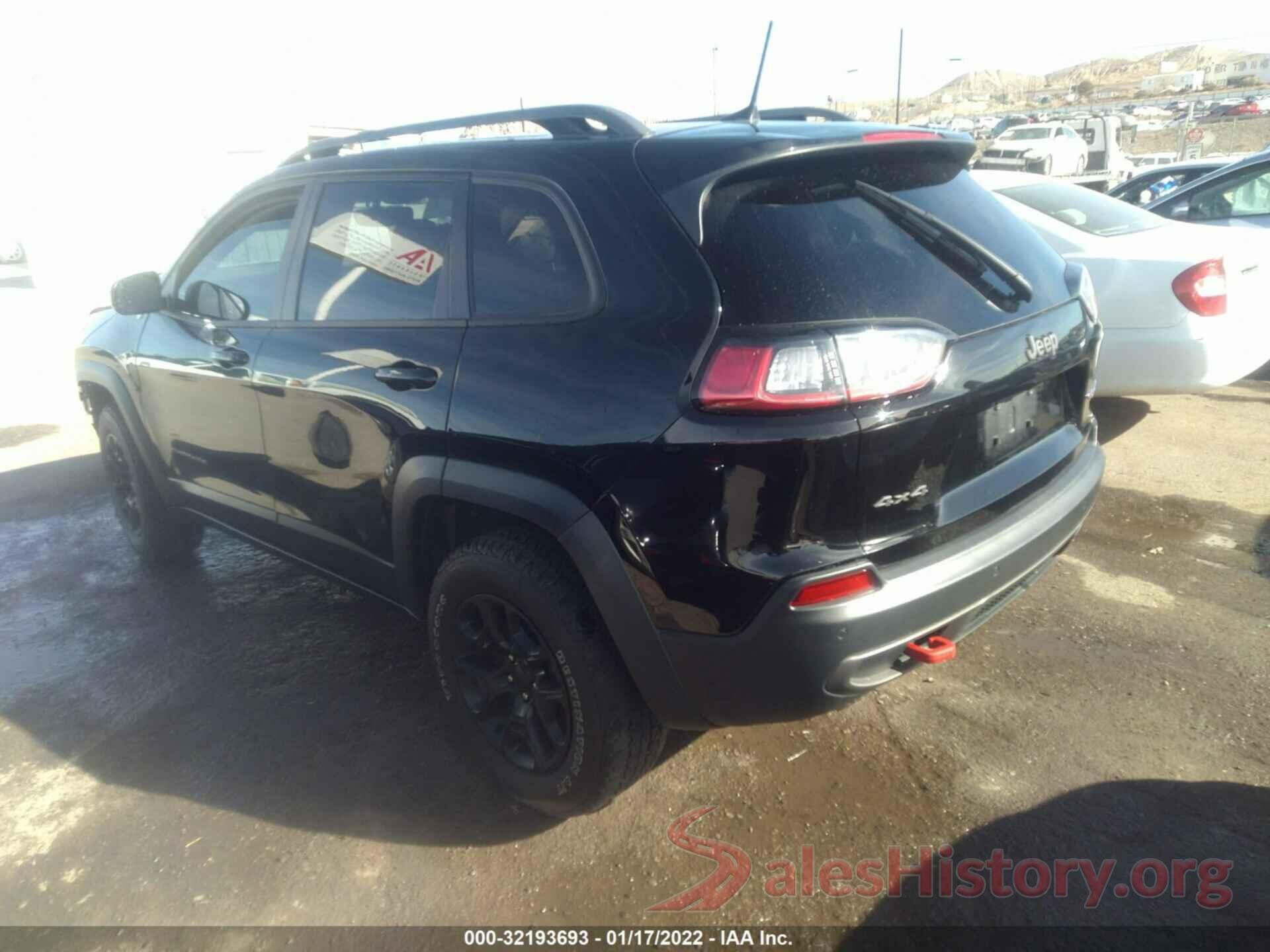 1C4PJMBN8KD375108 2019 JEEP CHEROKEE