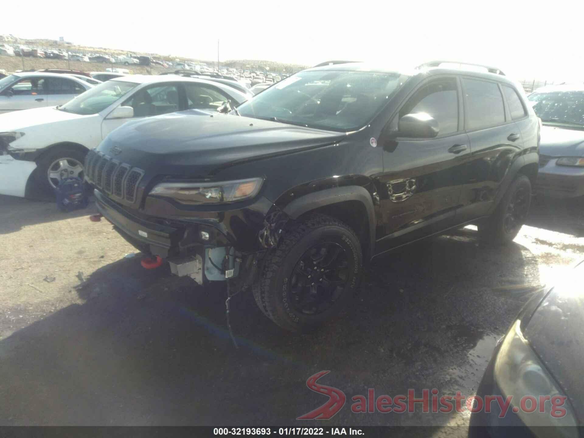 1C4PJMBN8KD375108 2019 JEEP CHEROKEE