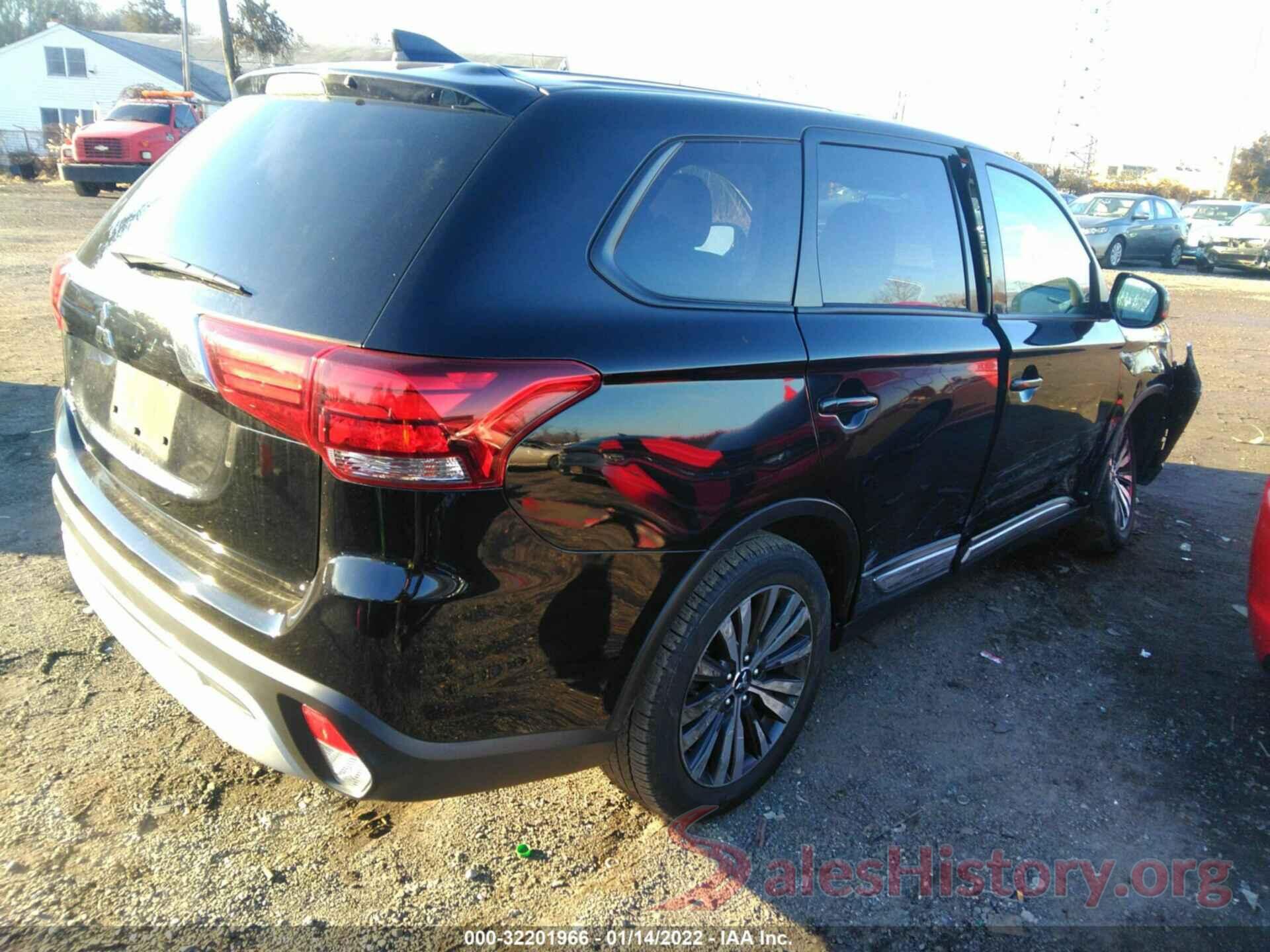 JA4AD2A3XLZ044790 2020 MITSUBISHI OUTLANDER