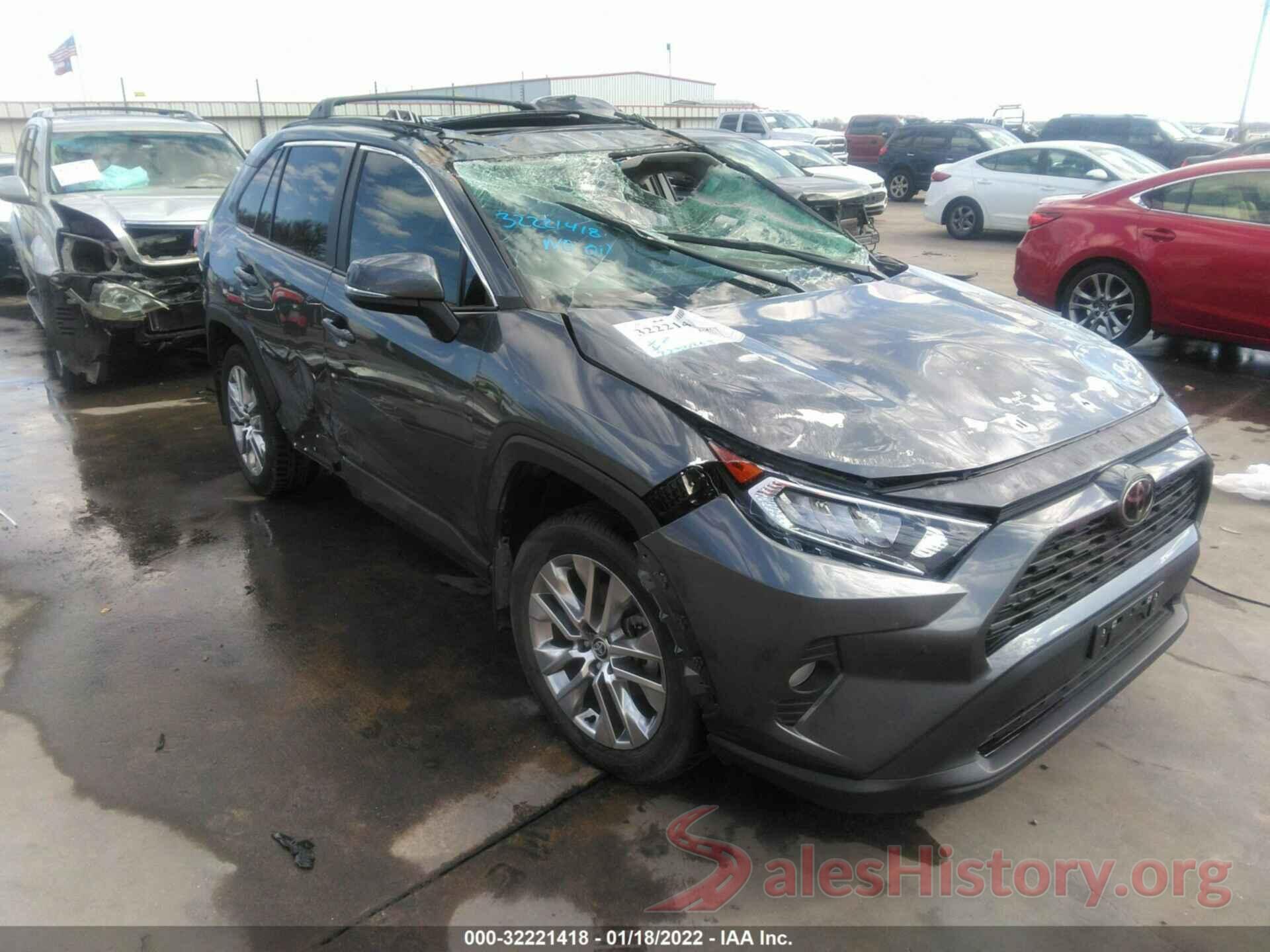 2T3C1RFV4MC112739 2021 TOYOTA RAV4